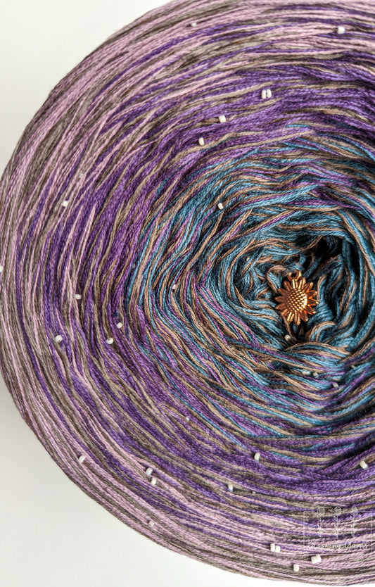 Gradient ombre yarn cake, colour combination C151