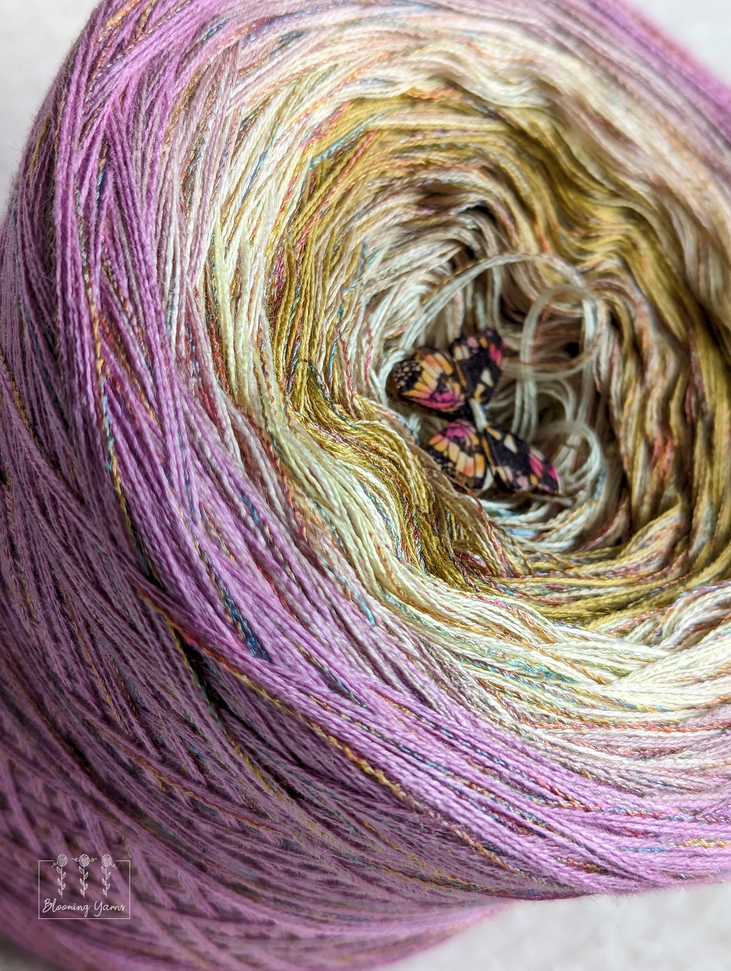 Gradient ombre yarn cake, colour combination C234