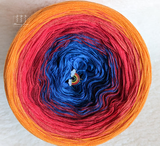 Gradient ombre yarn cake, colour combination C235