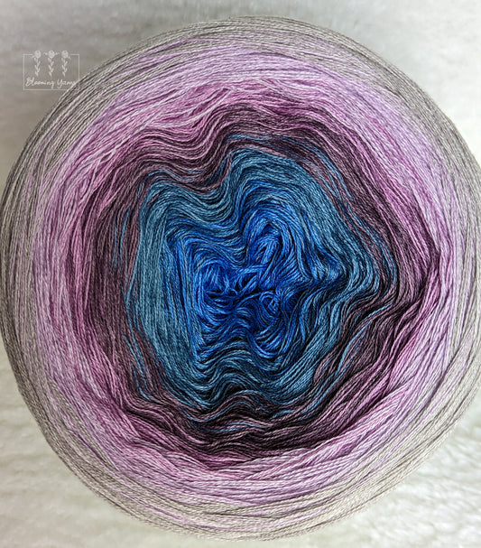 Gradient ombre yarn cake, colour combination C239