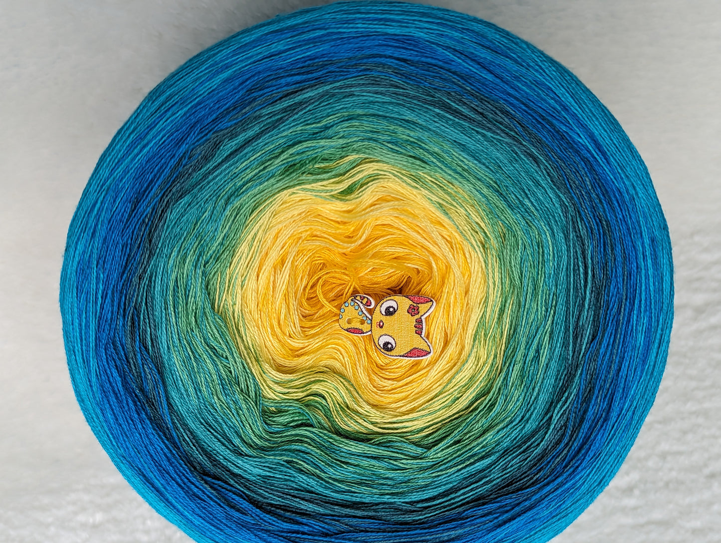 " Seashore" cotton/acrylic ombre yarn cake