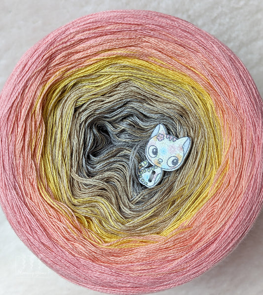 Gradient ombre yarn cake, colour combination C242