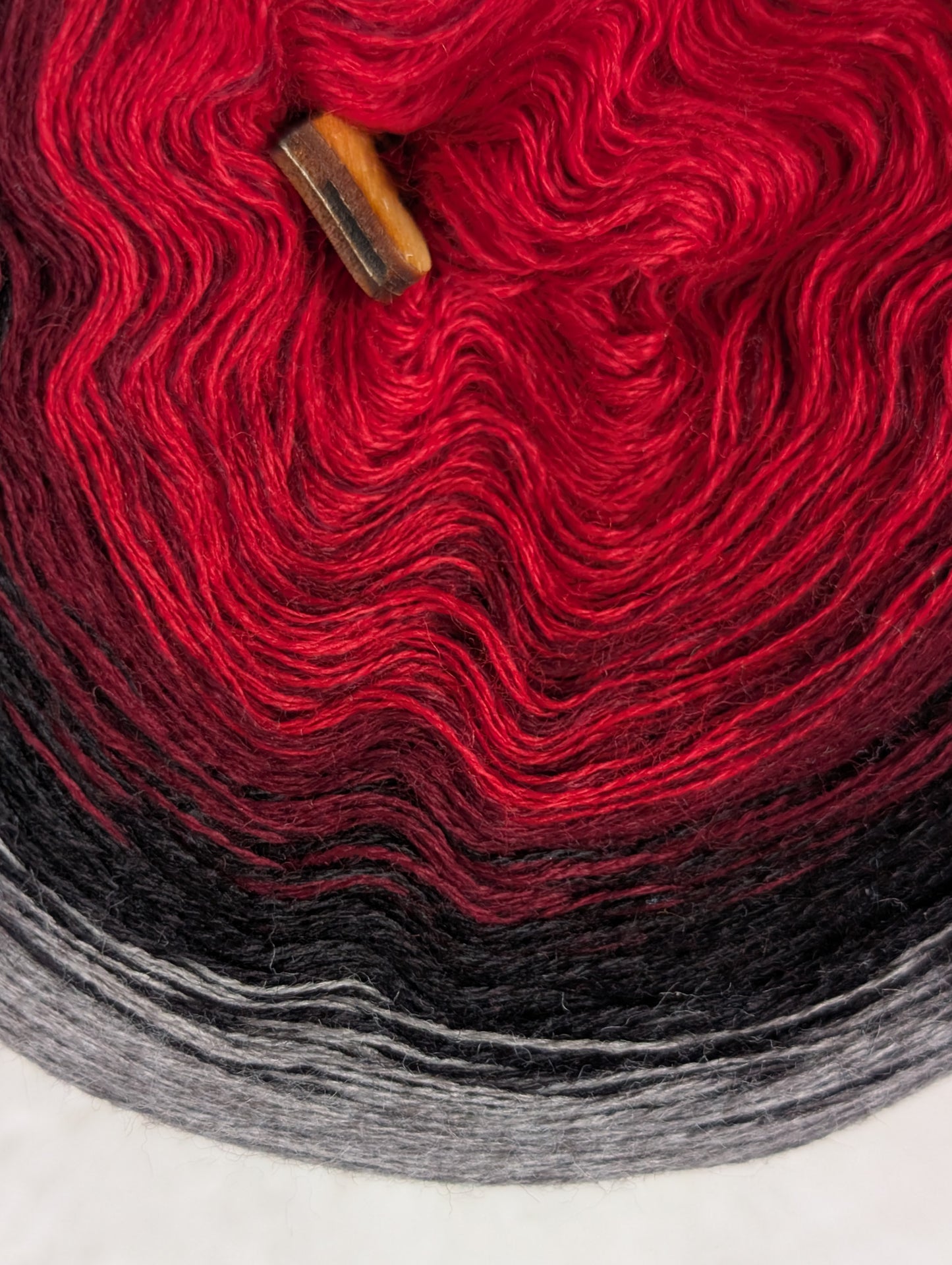 Gradient ombre yarn cake colour combination MA038
