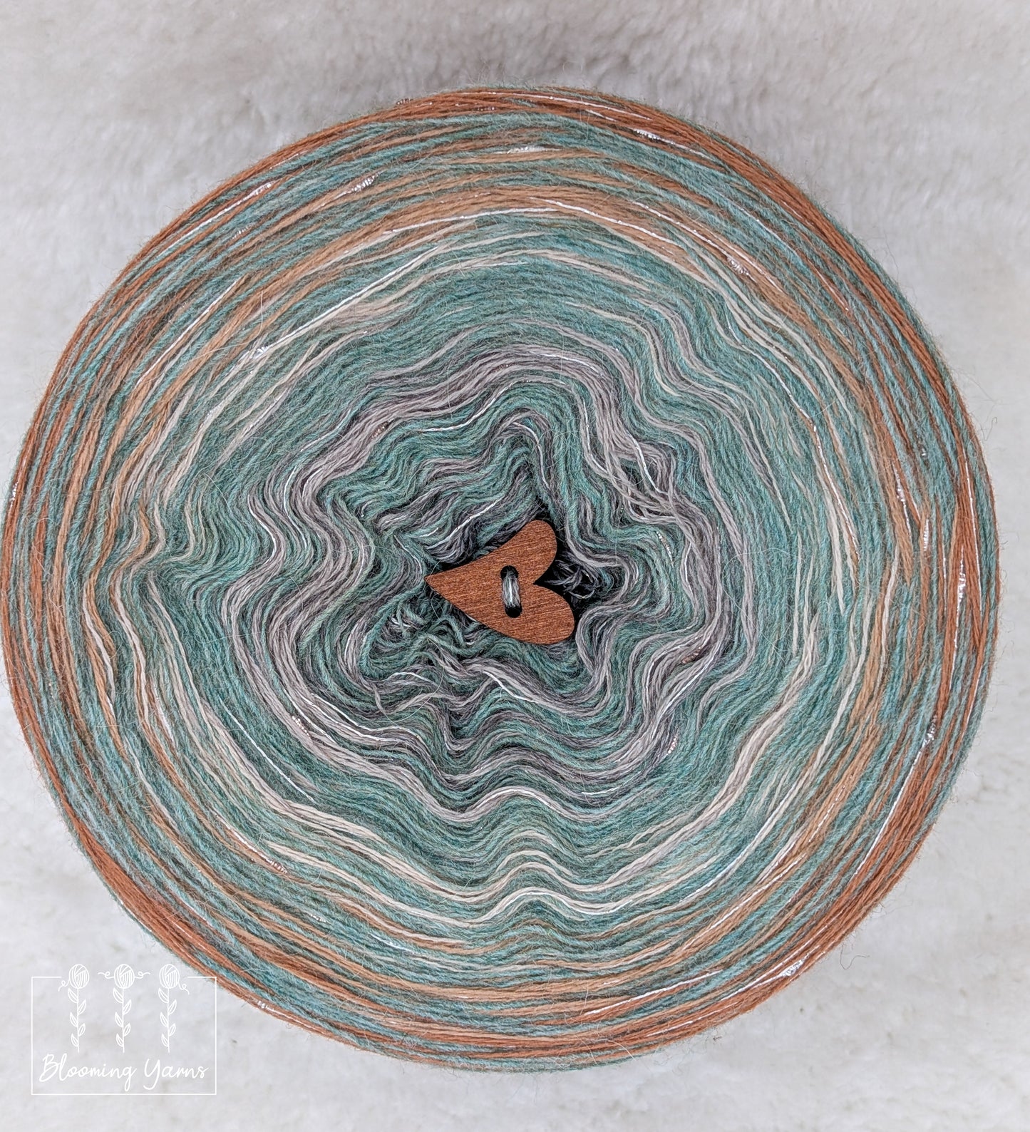 Gradient ombre yarn cake colour combination MA036 " Sagebrush Shoreline"