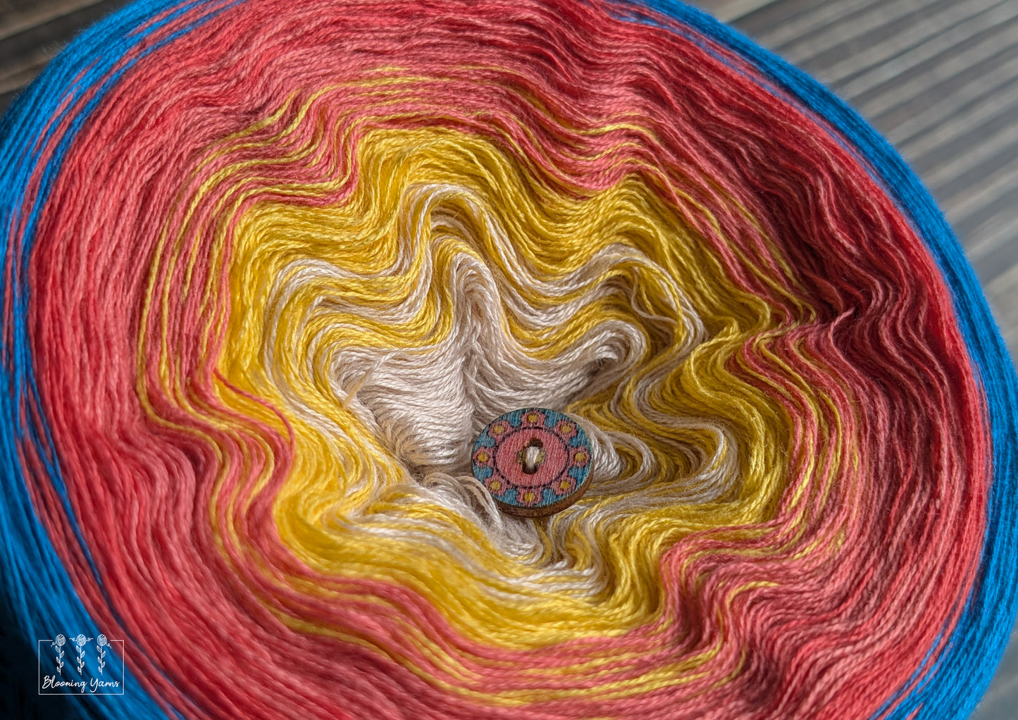 "Beach Day" gradient ombre yarn cake