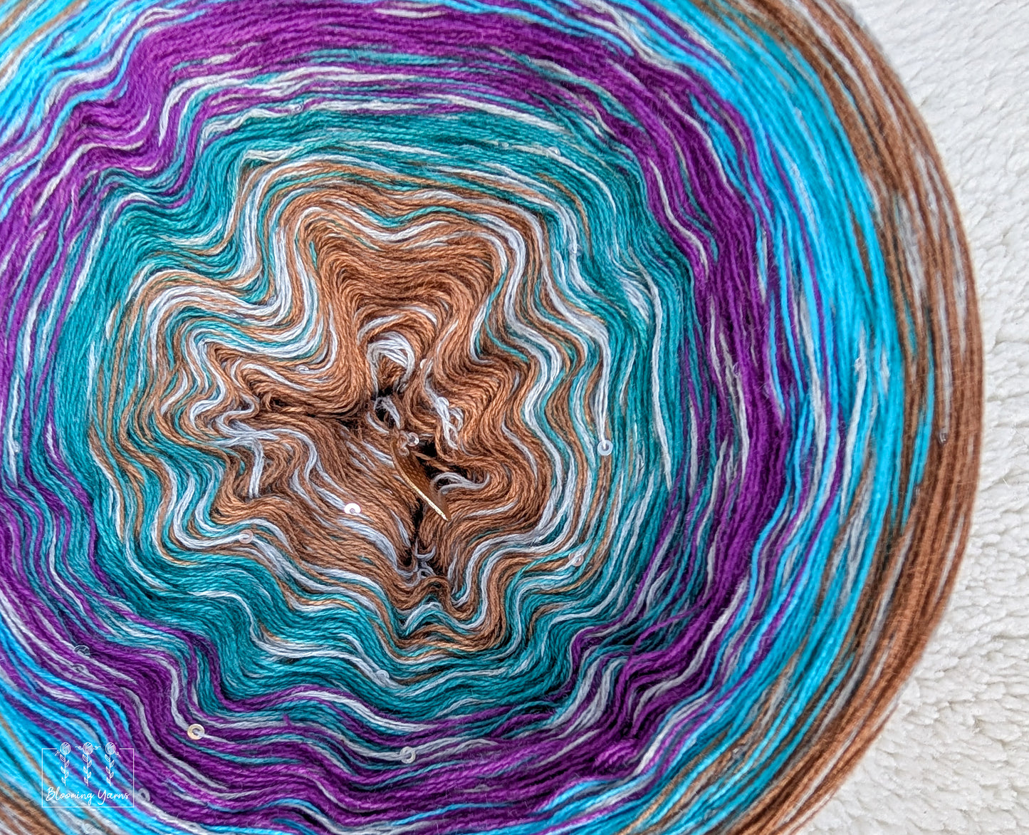 "Friendship Loops" gradient ombre yarn cake