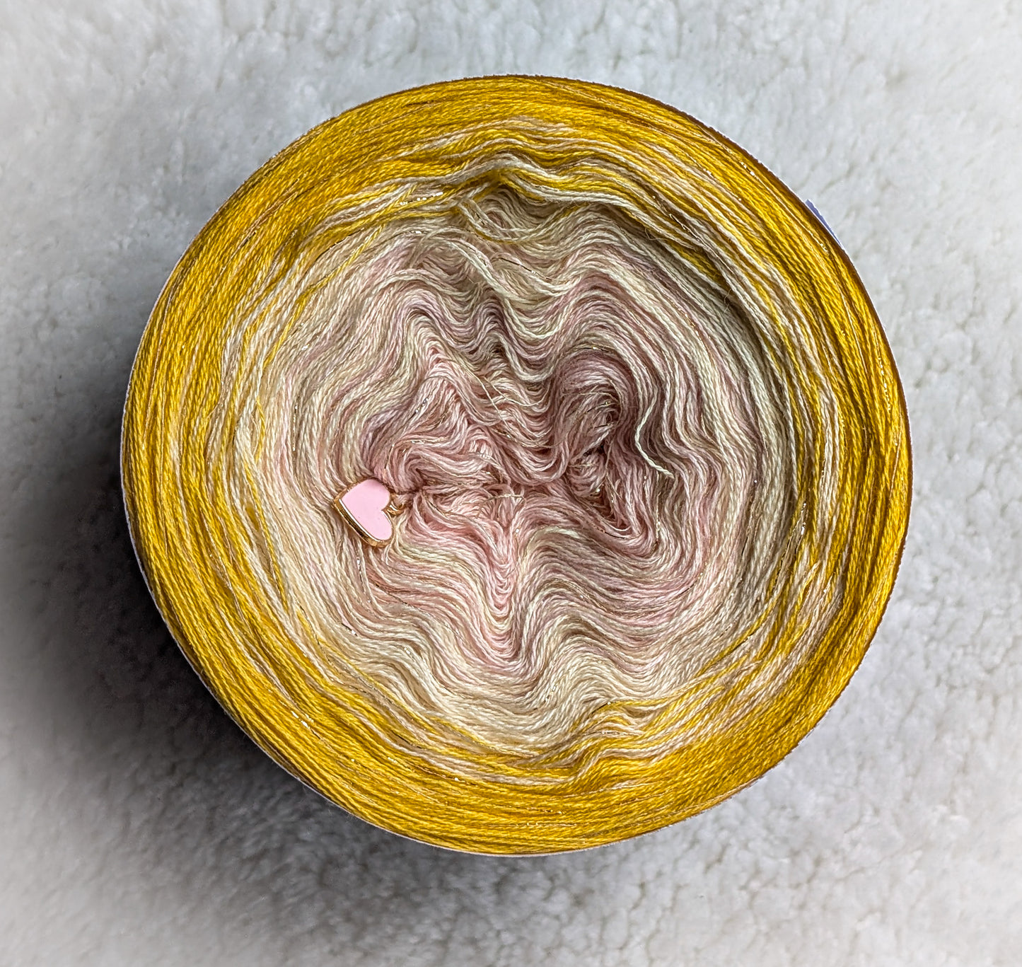 Gradient ombre yarn cake, colour combination CMW021