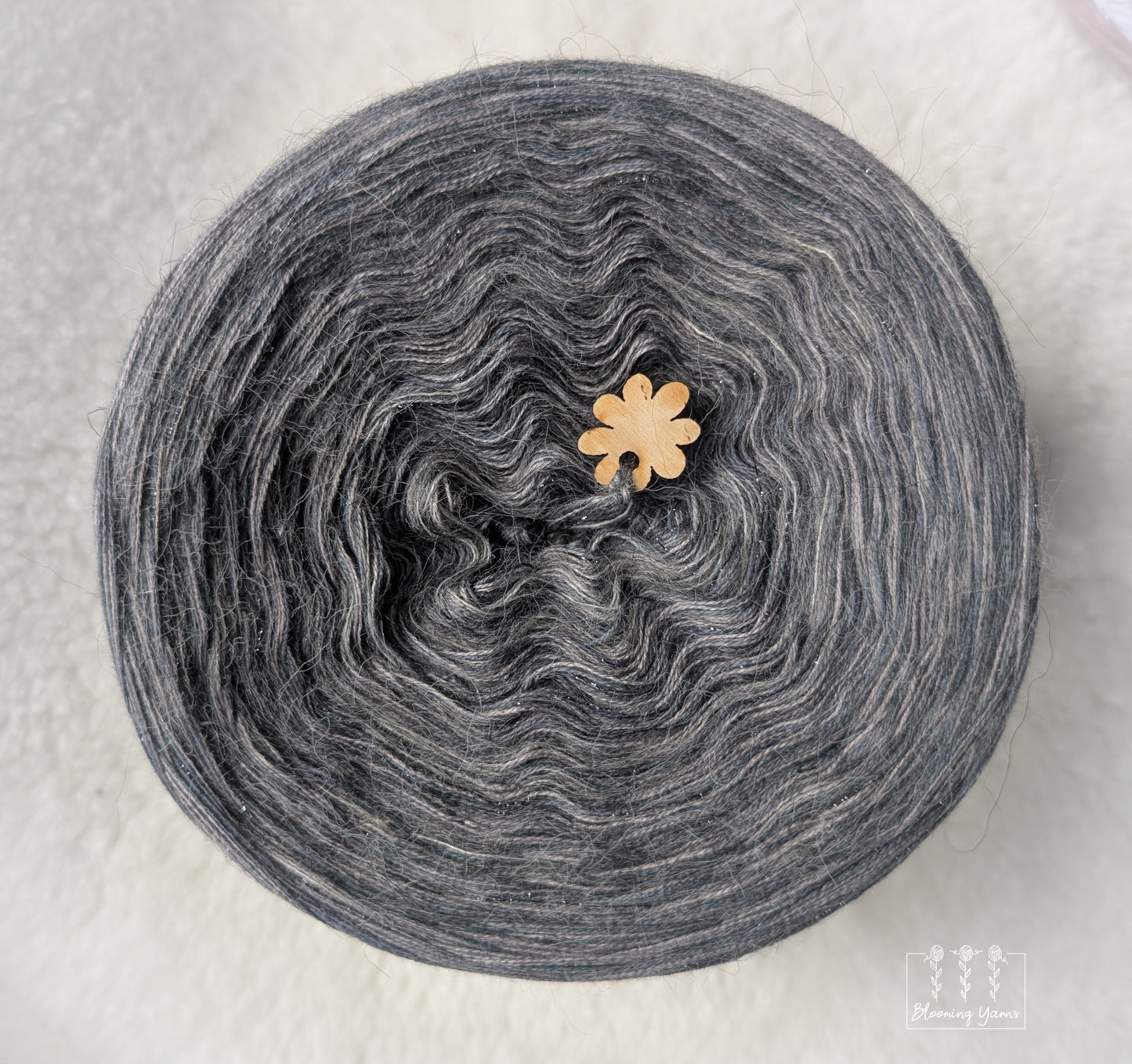Melange yarn cake colour combination MEL016