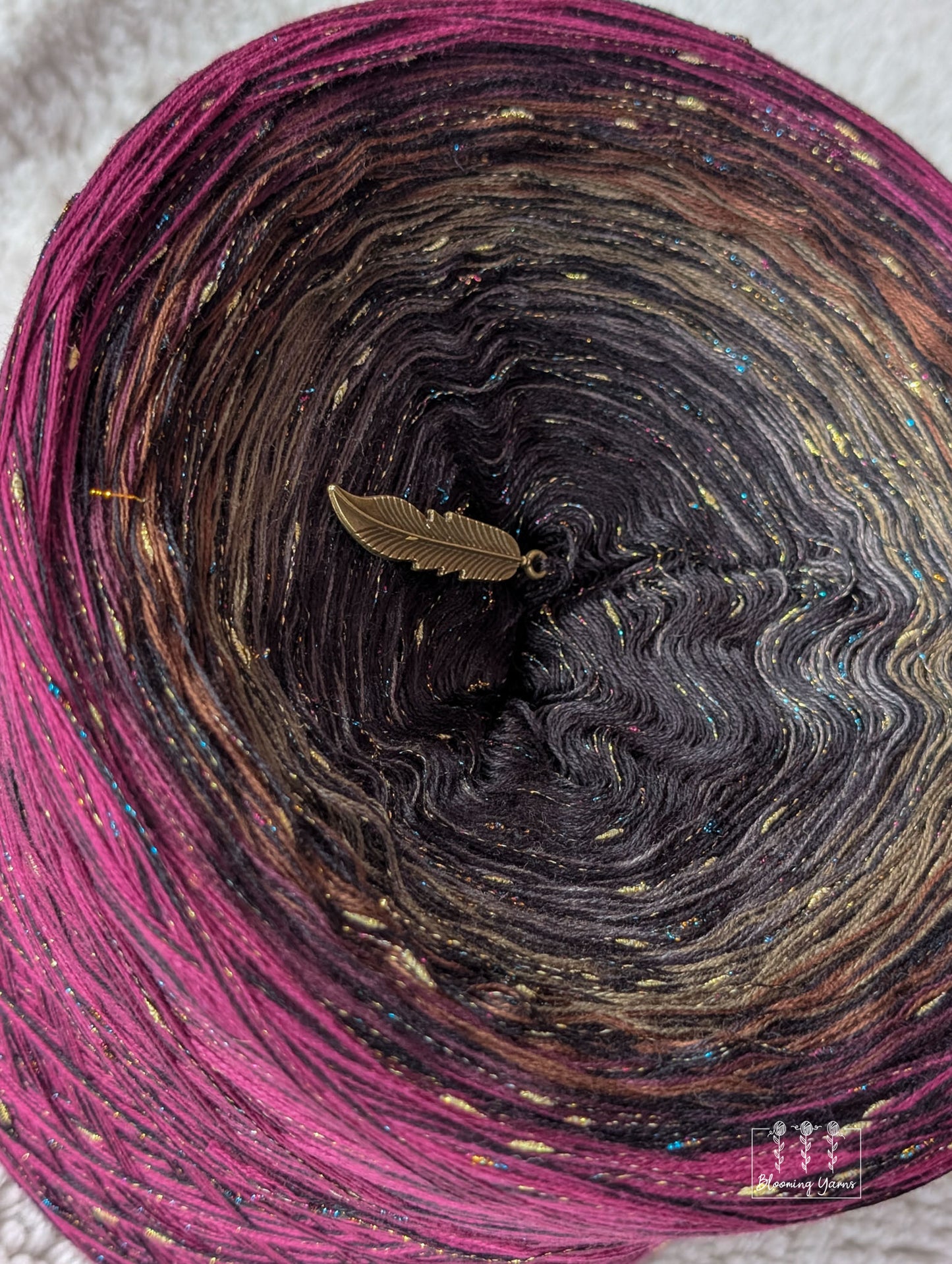 Gradient ombre yarn cake colour combination C432