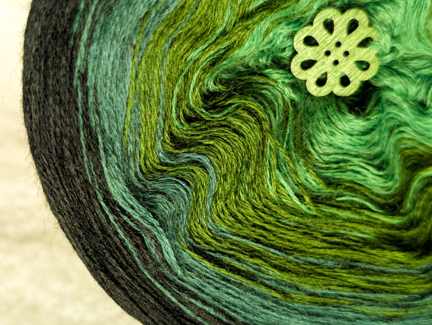 Gradient ombre yarn cake colour combination MA025