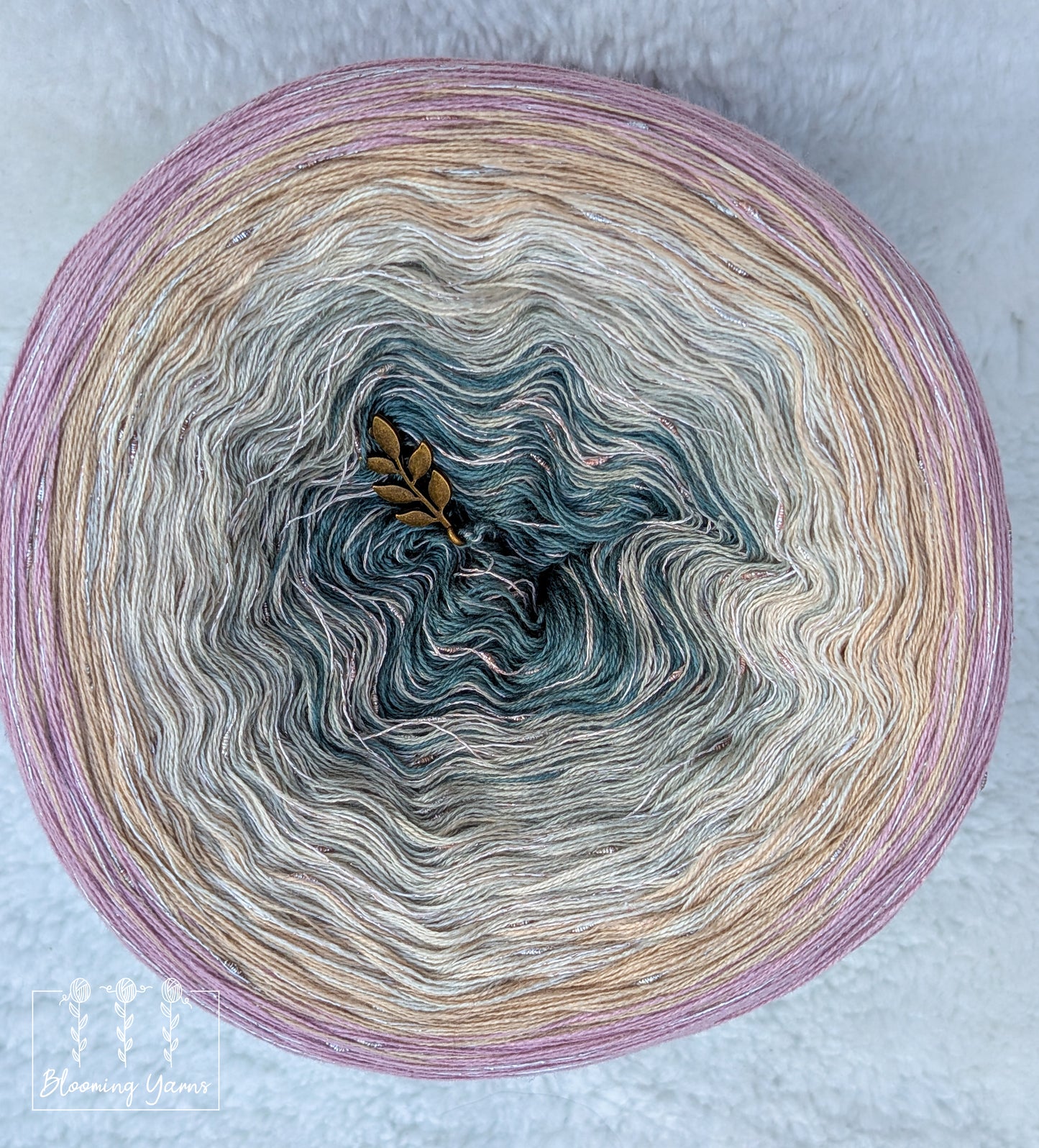 Gradient ombre yarn cake colour combination C392' "Wistful Wanderer"