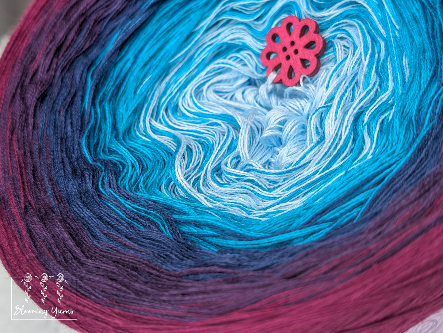 Gradient ombre yarn cake colour combination C405 "Twilight Lagoon"