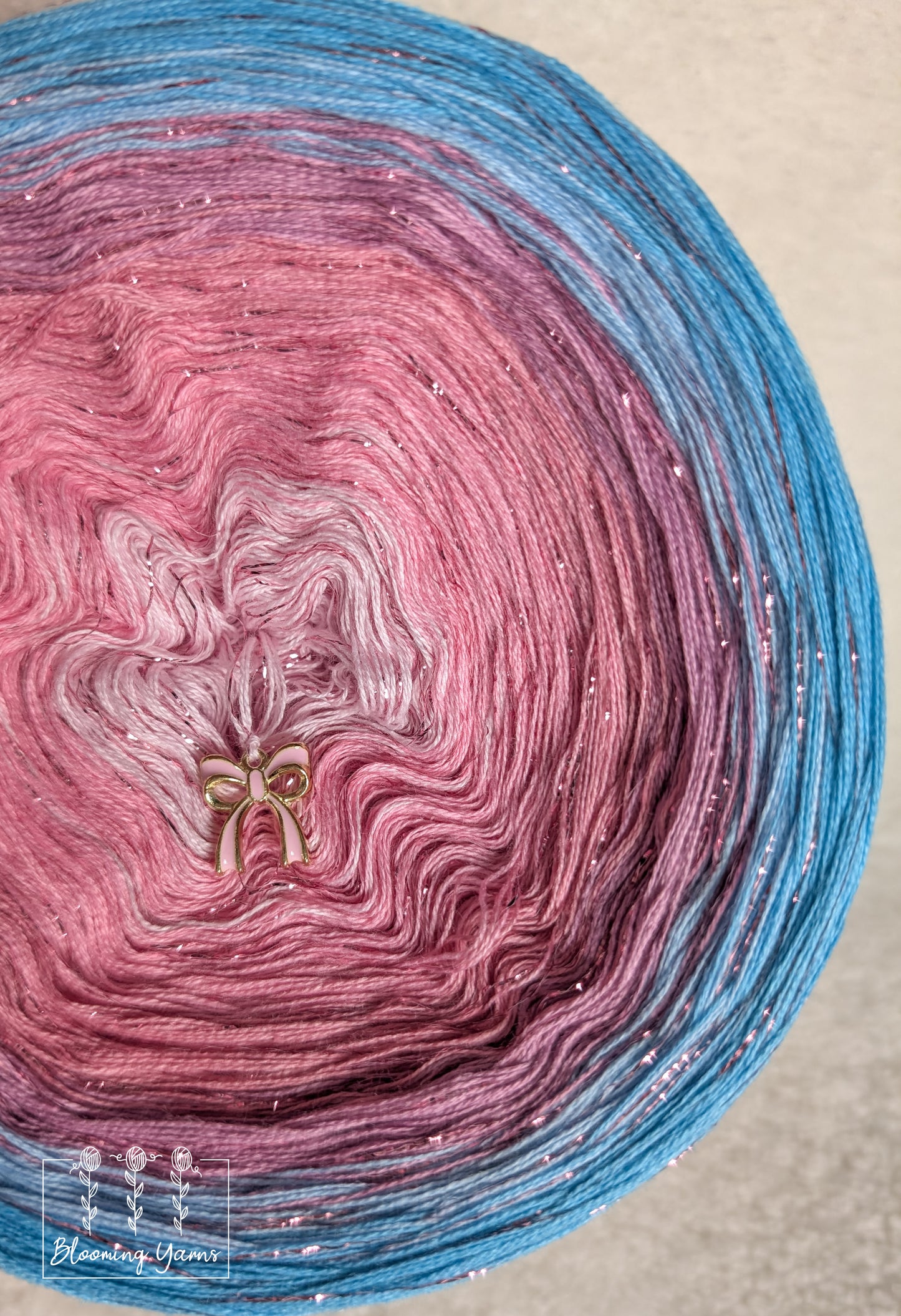 Gradient ombre yarn cake colour combination C382