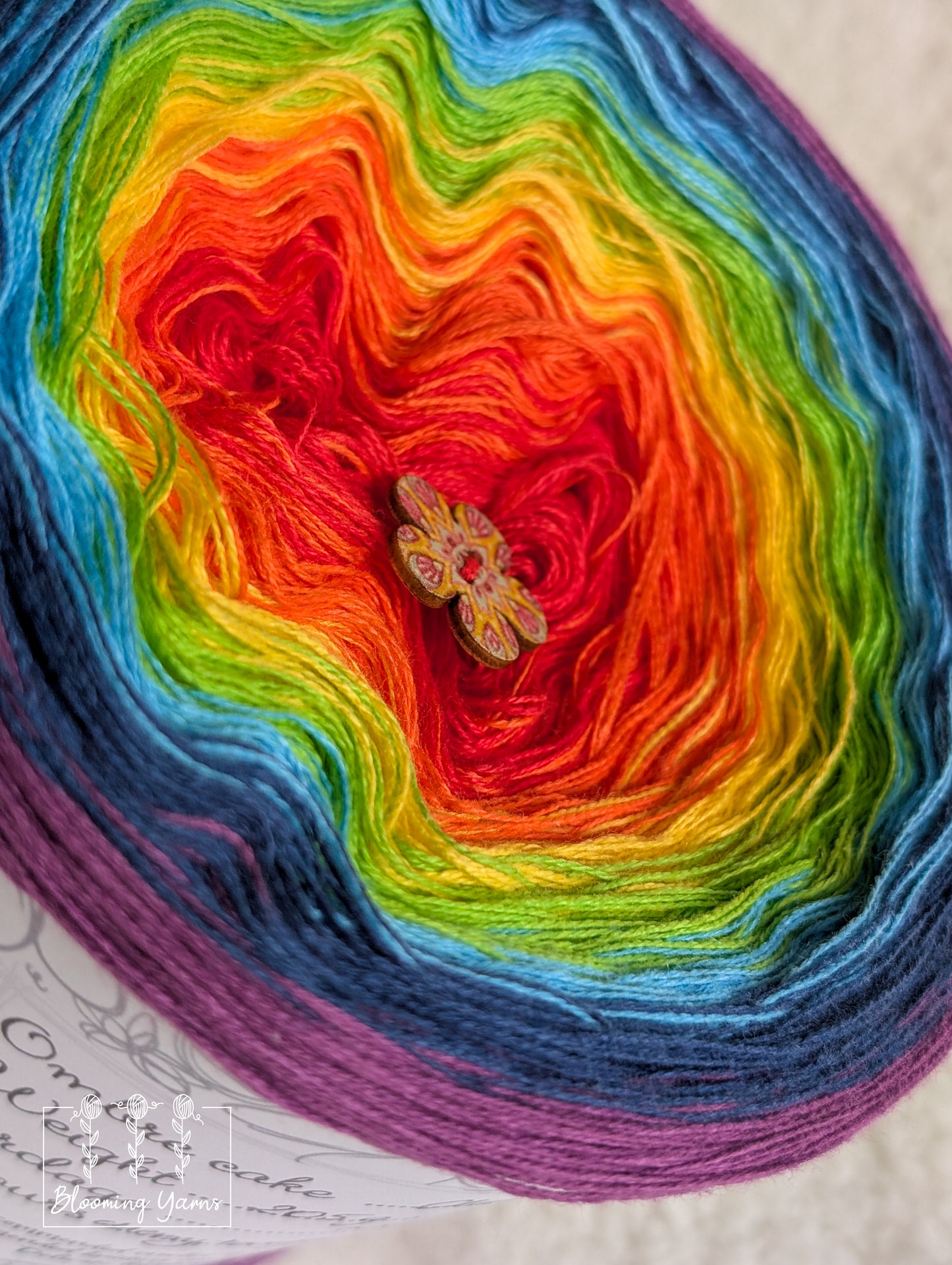 Gradient ombre yarn cake colour combination "Chakras"