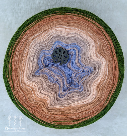 Gradient ombre yarn cake colour combination MA031 "Canyon Wanderer"