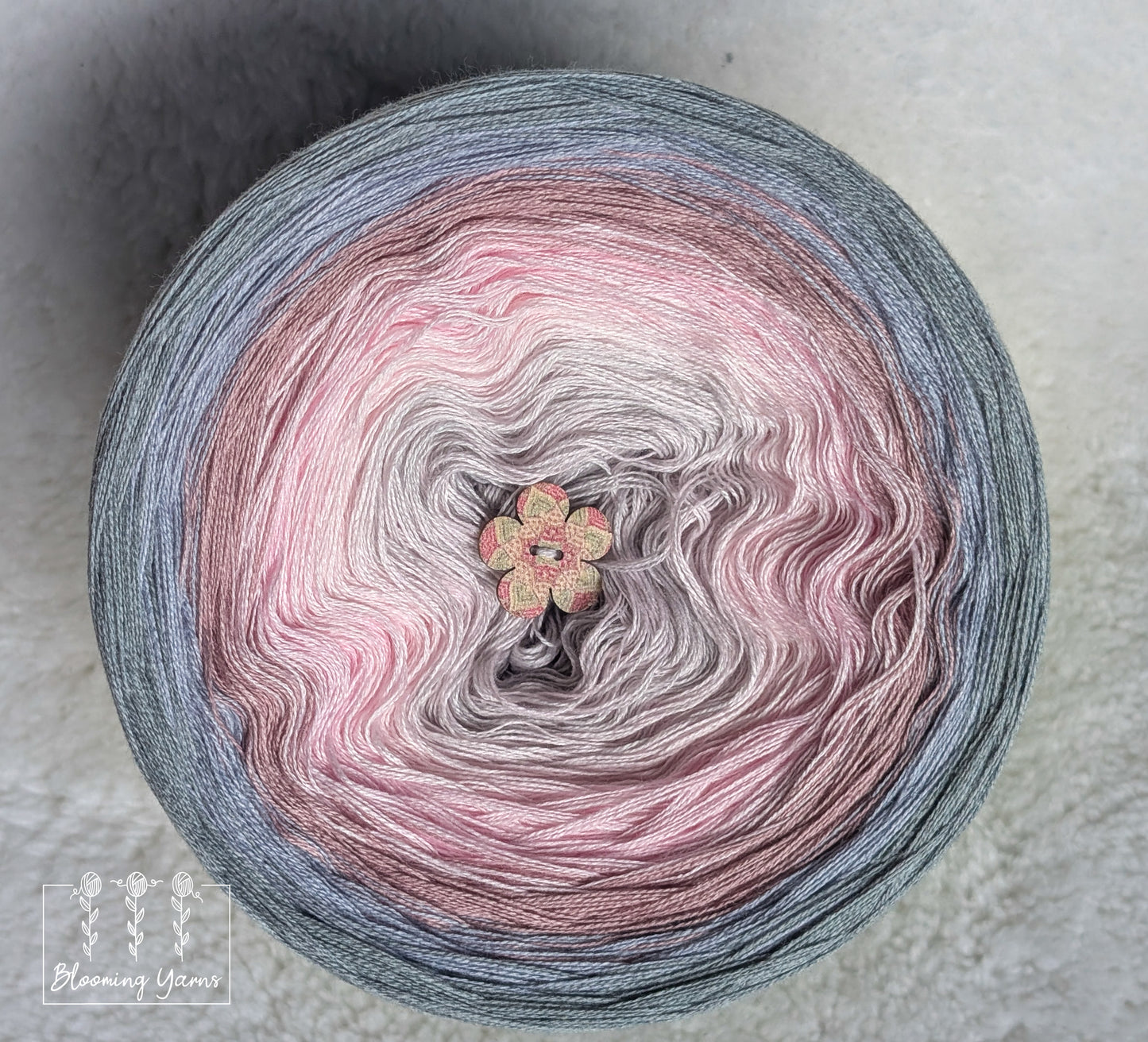 Gradient ombre yarn cake colour combination C379