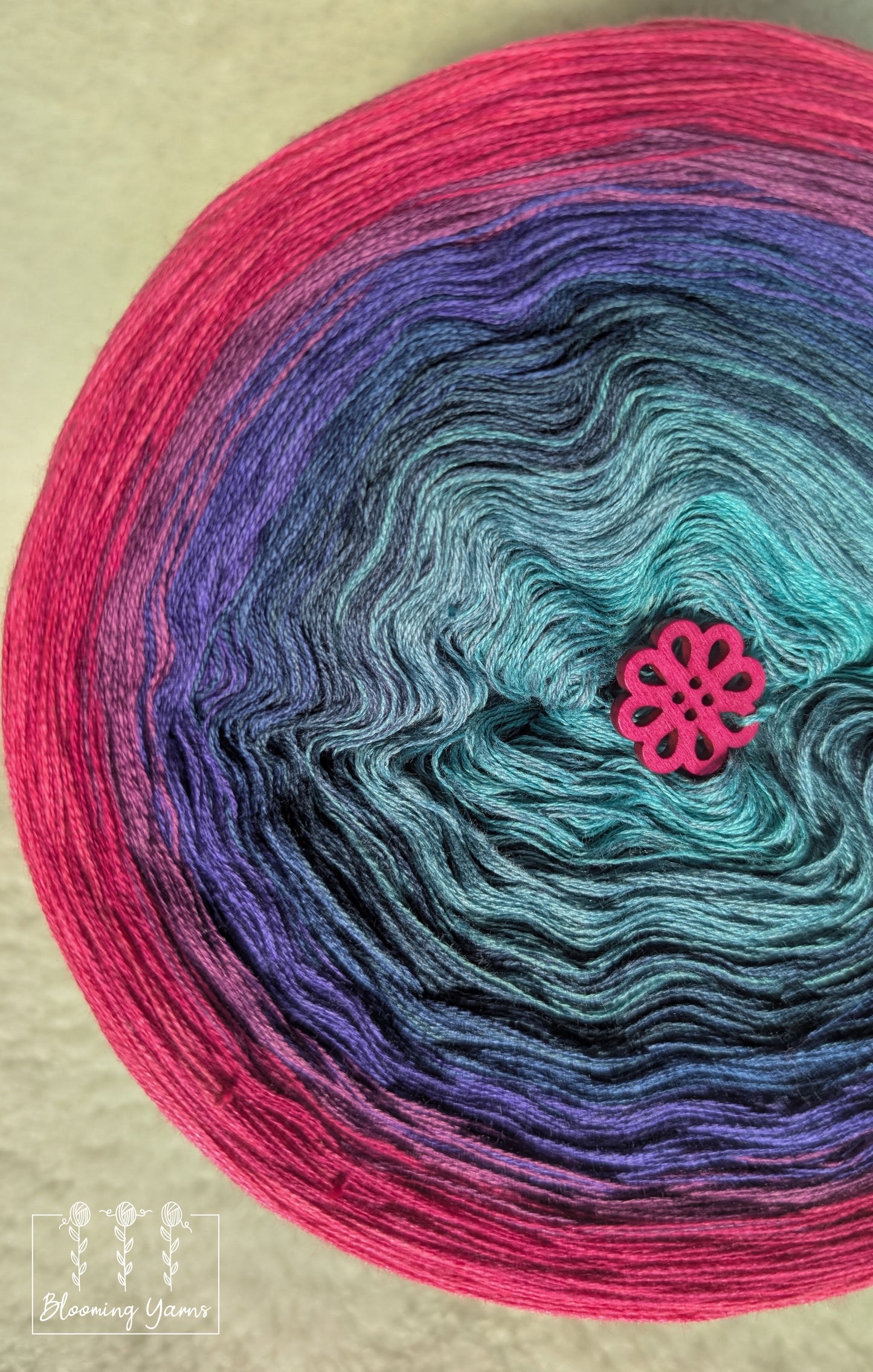 Gradient ombre yarn cake colour combination C404 "Aurora Borealis"