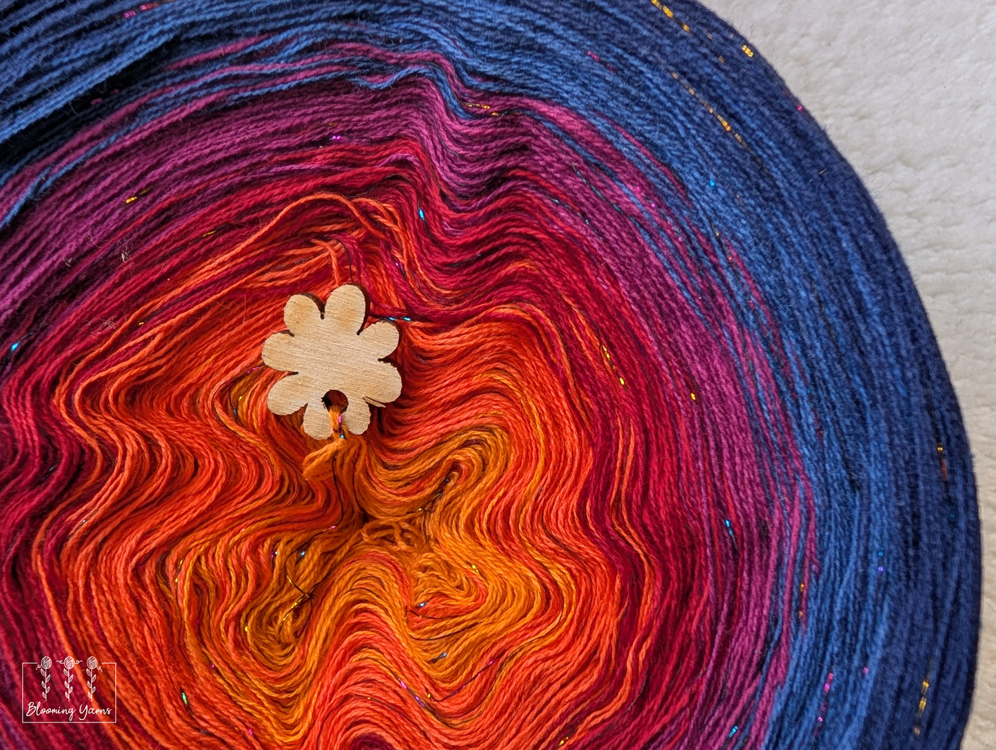 Gradient ombre yarn cake colour combination C428 "Dark sunset"