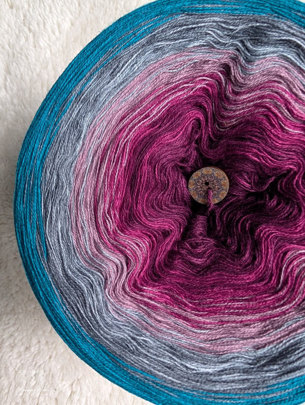 Gradient ombre yarn cake colour combination C433 " Misty Berry"