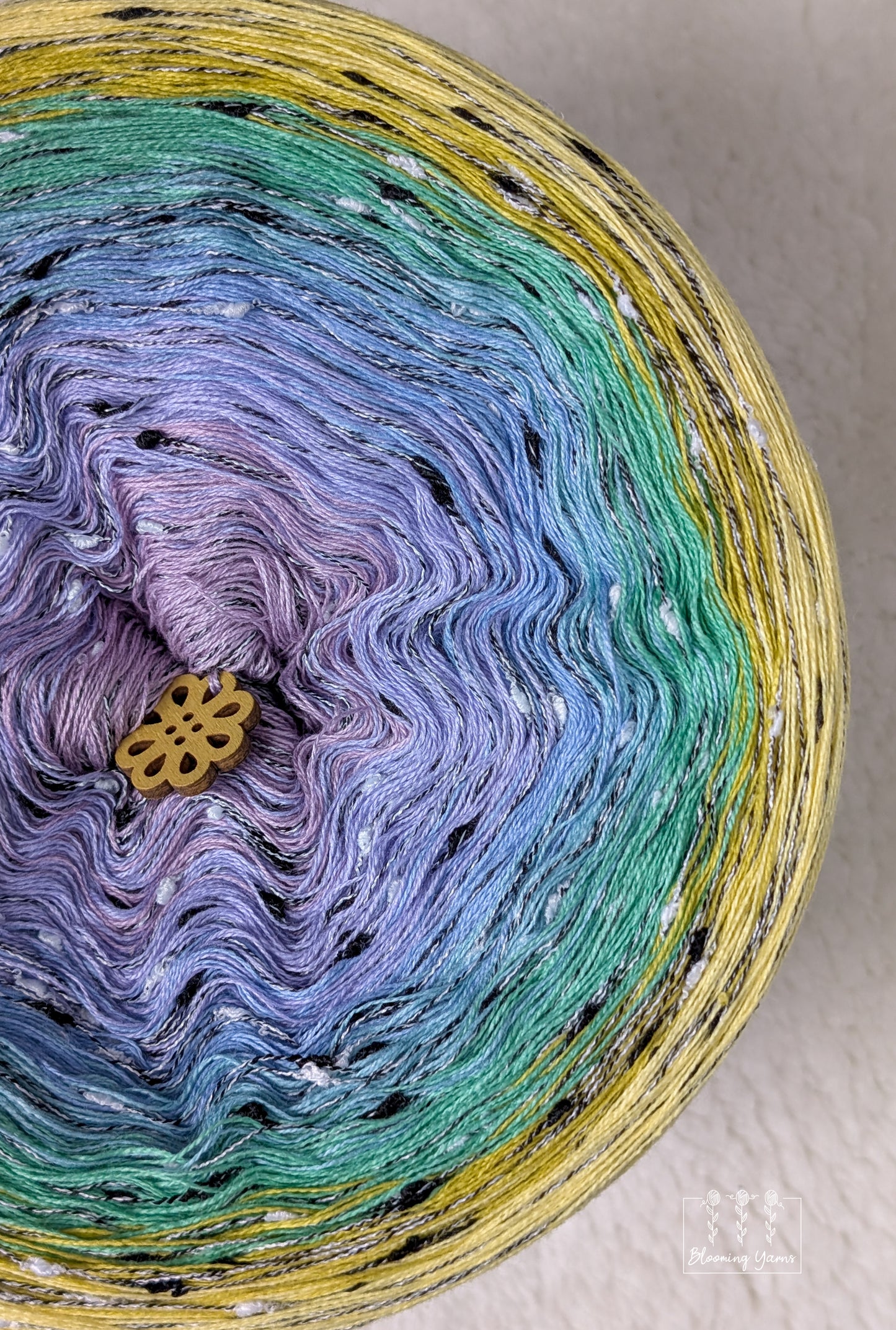 Gradient ombre yarn cake colour combination C420