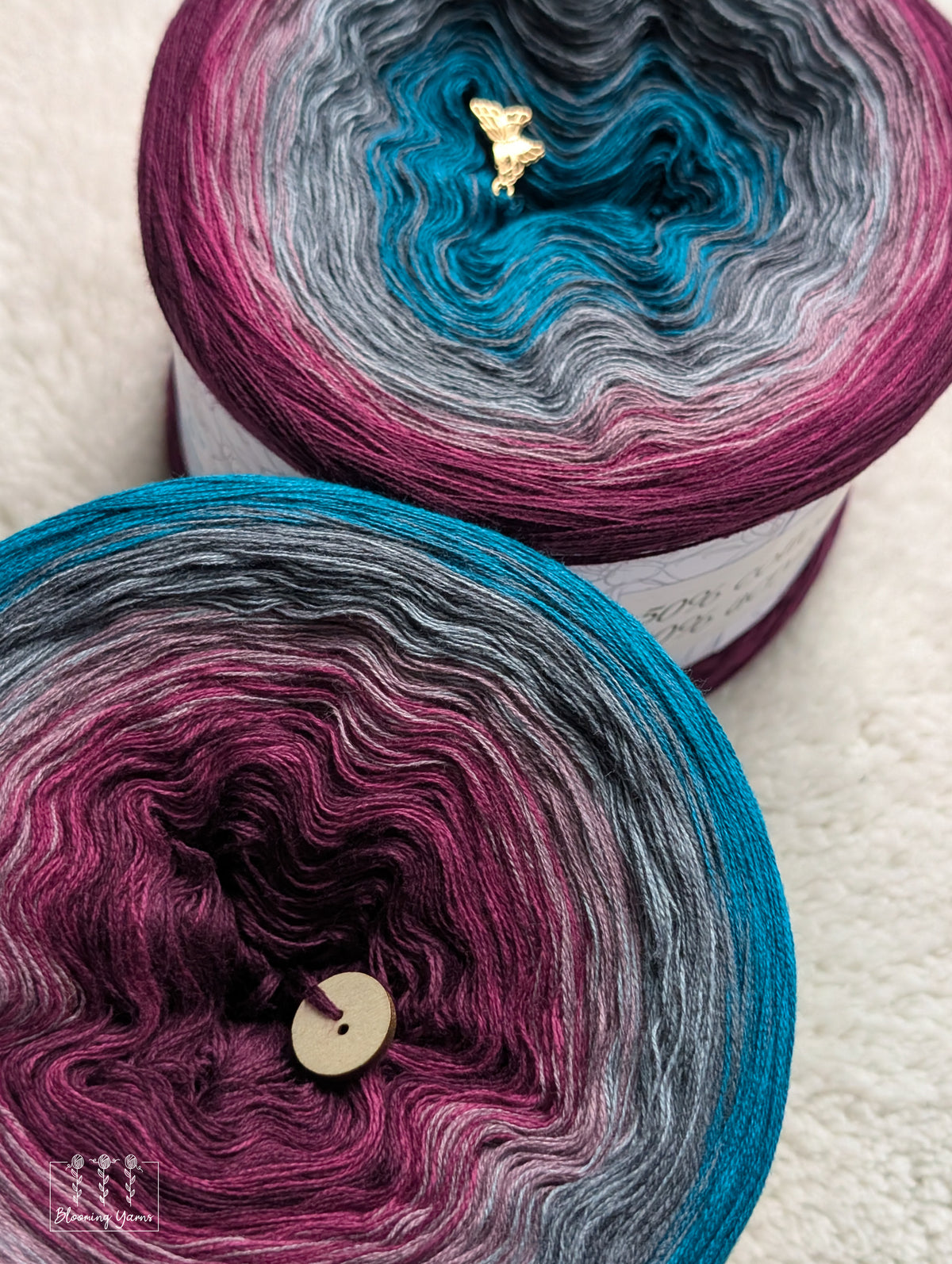 Gradient ombre yarn cake colour combination C433 " Misty Berry"