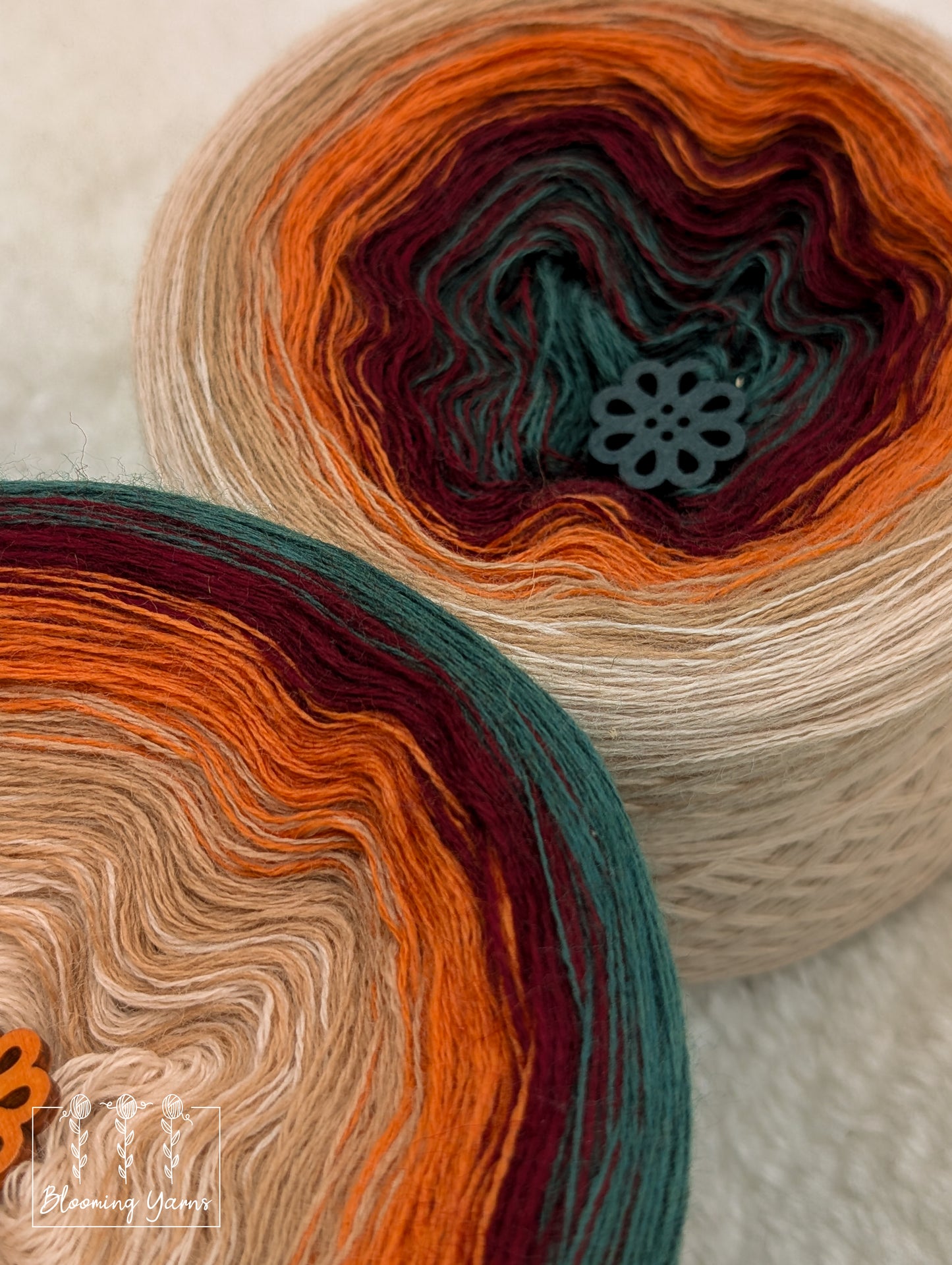 Gradient ombre yarn cake colour combination MA033 "Bohemian Harvest"