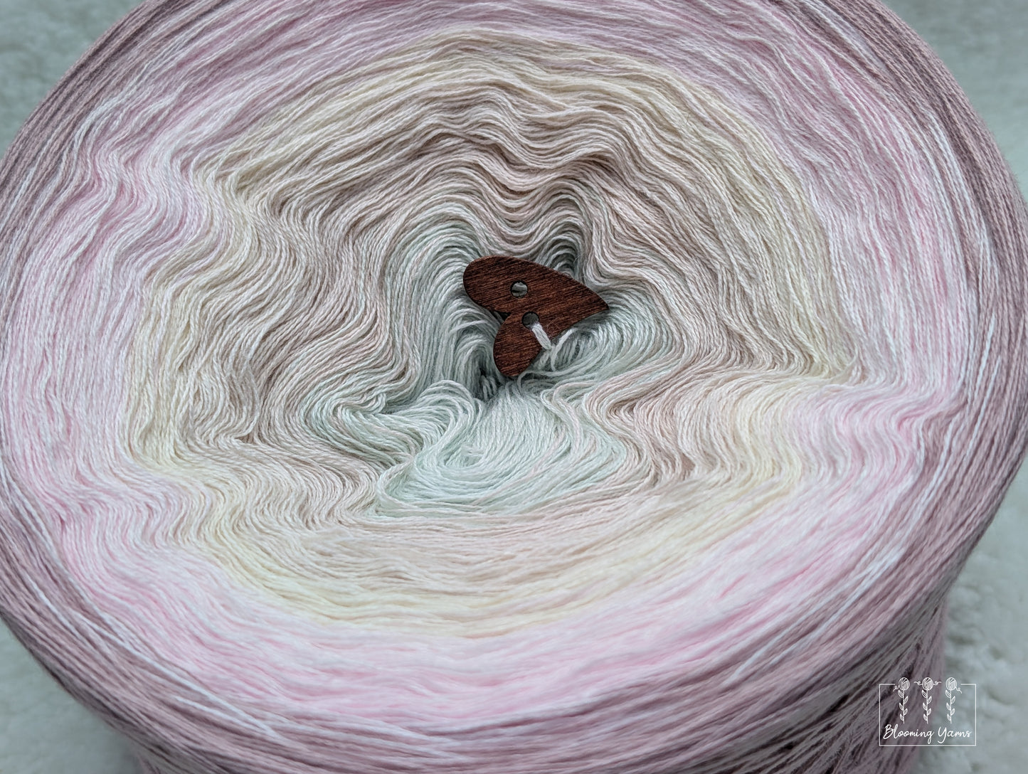 Gradient ombre yarn cake colour combination C423