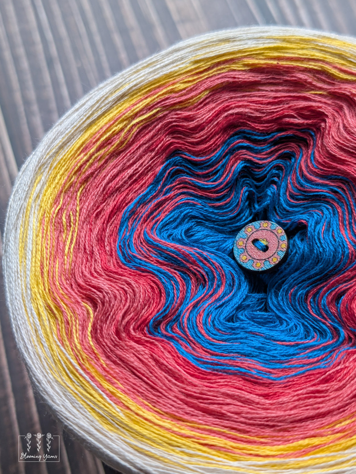 "Beach Day" gradient ombre yarn cake