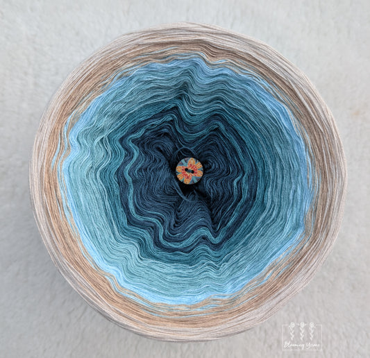 Gradient ombre yarn cake colour combination C412