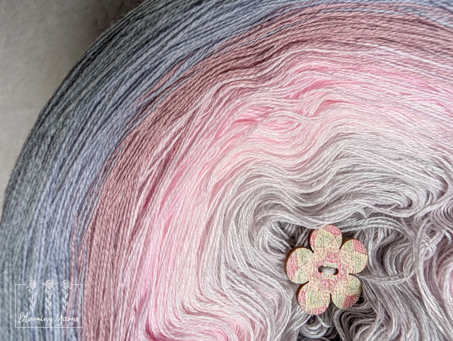 Gradient ombre yarn cake colour combination C379