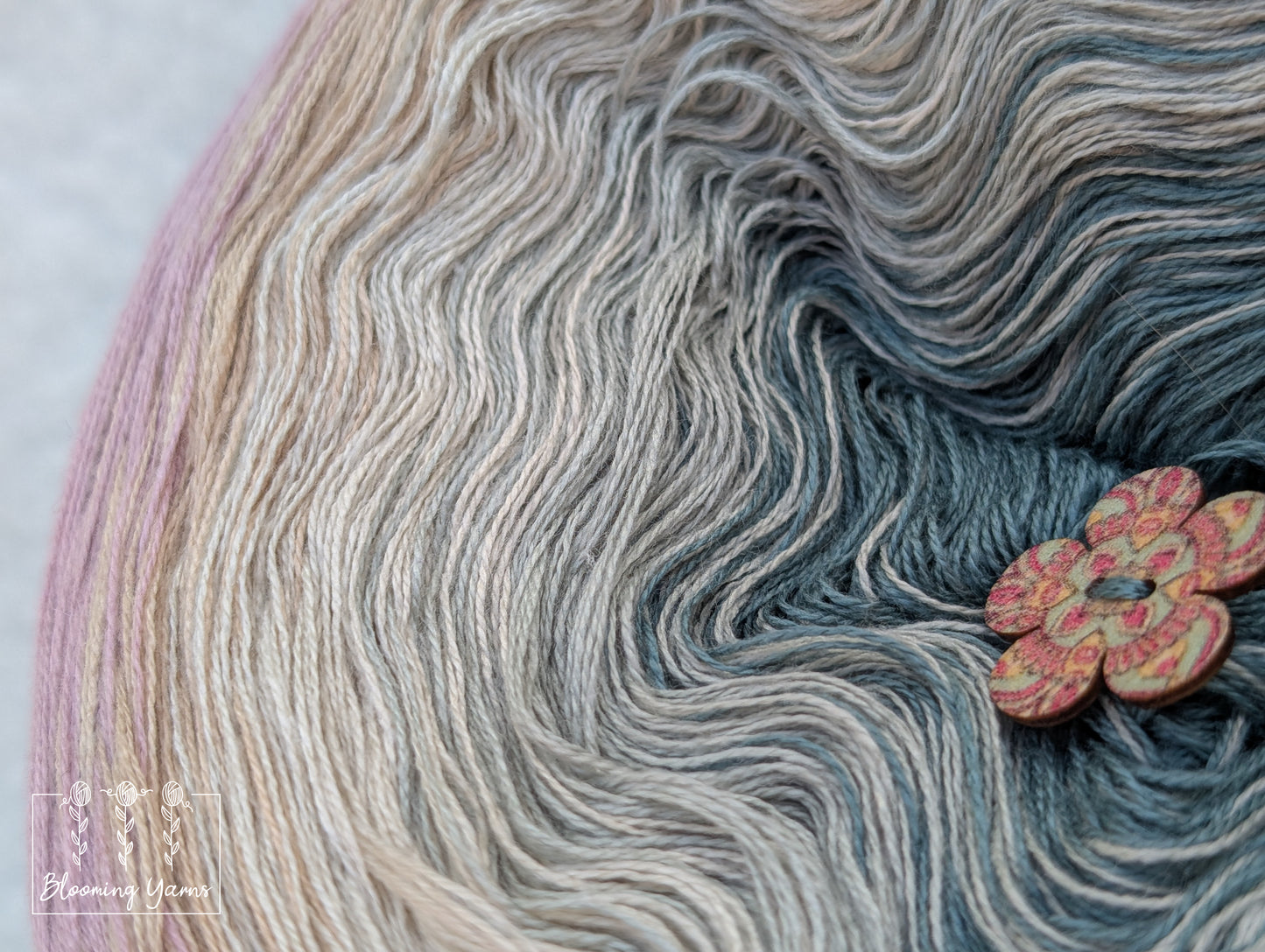 Gradient ombre yarn cake colour combination C392 "Wistful Wanderer"