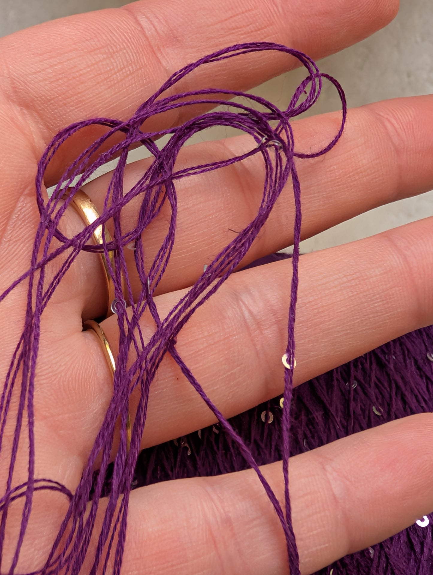 cotton thread with 3mm sequins