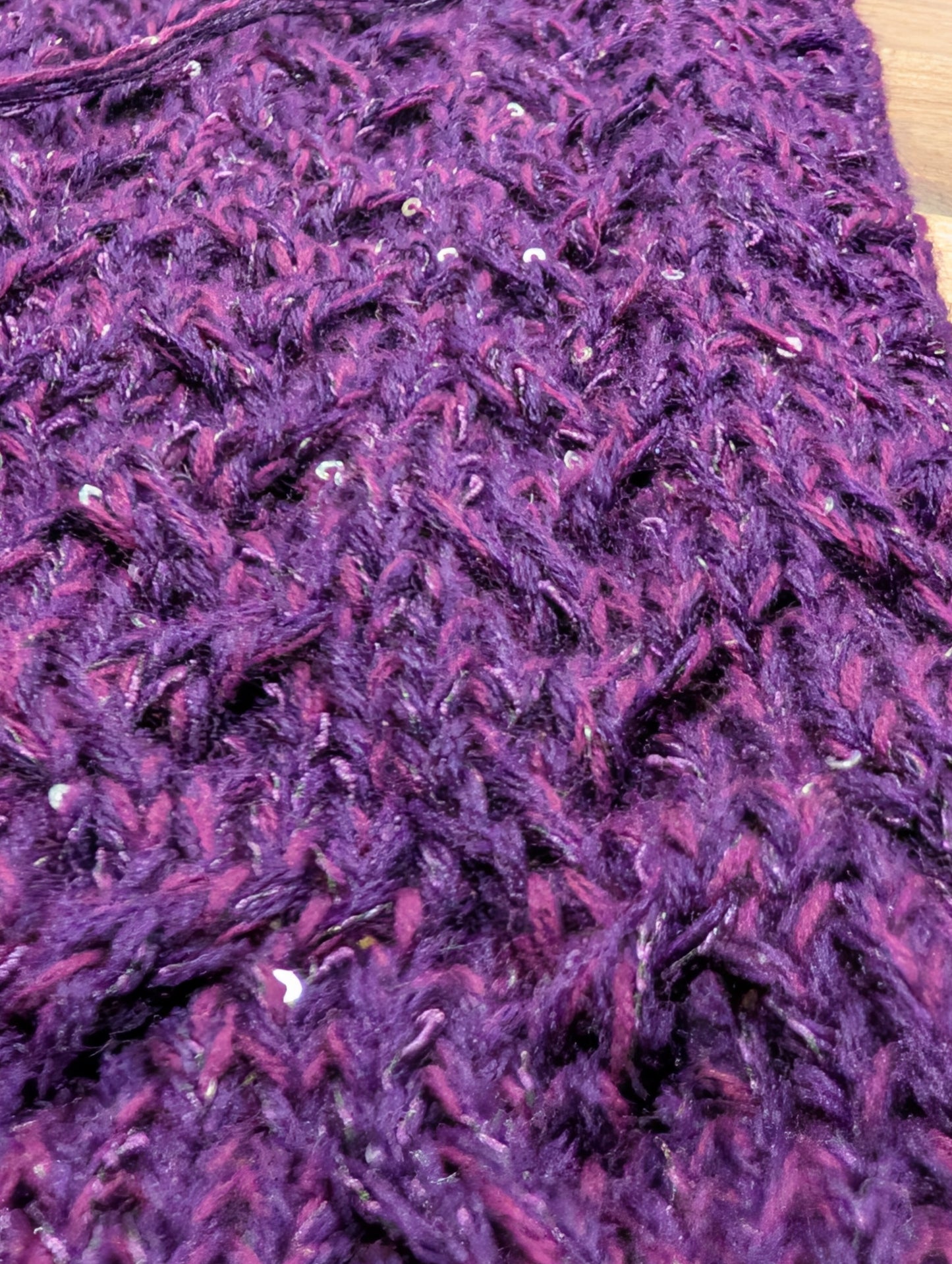 Merino/acrylic blend yarn cake with sequins MA048'
