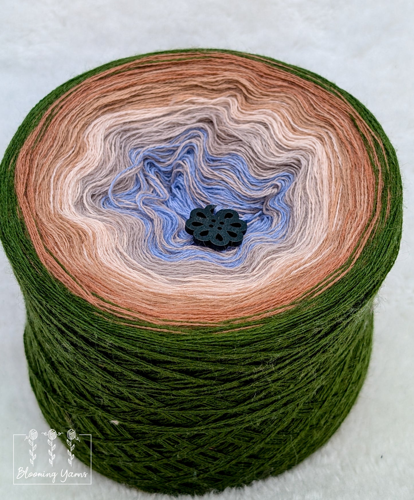 Gradient ombre yarn cake colour combination MA031 "Canyon Wanderer"