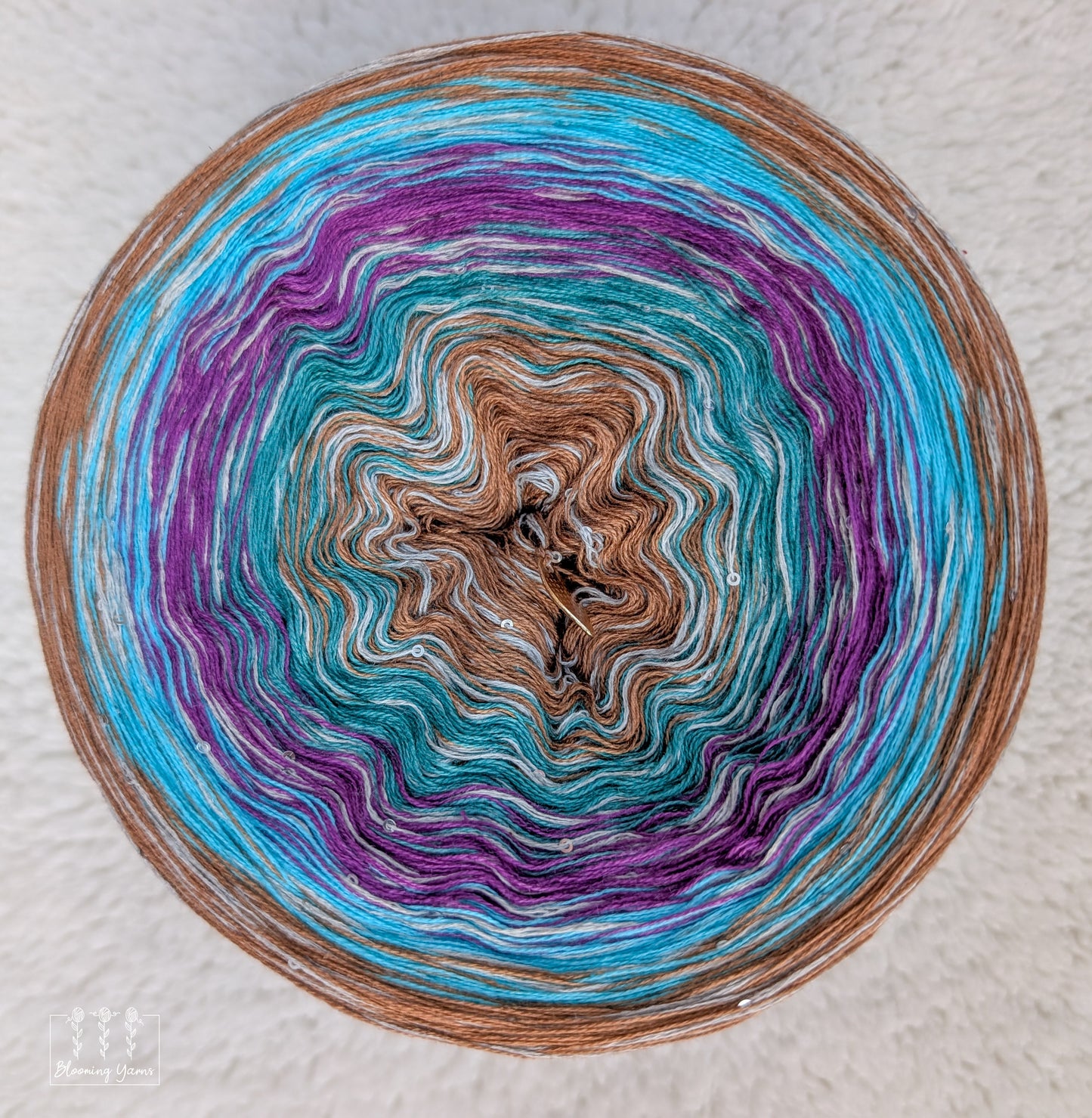 "Friendship Loops" gradient ombre yarn cake