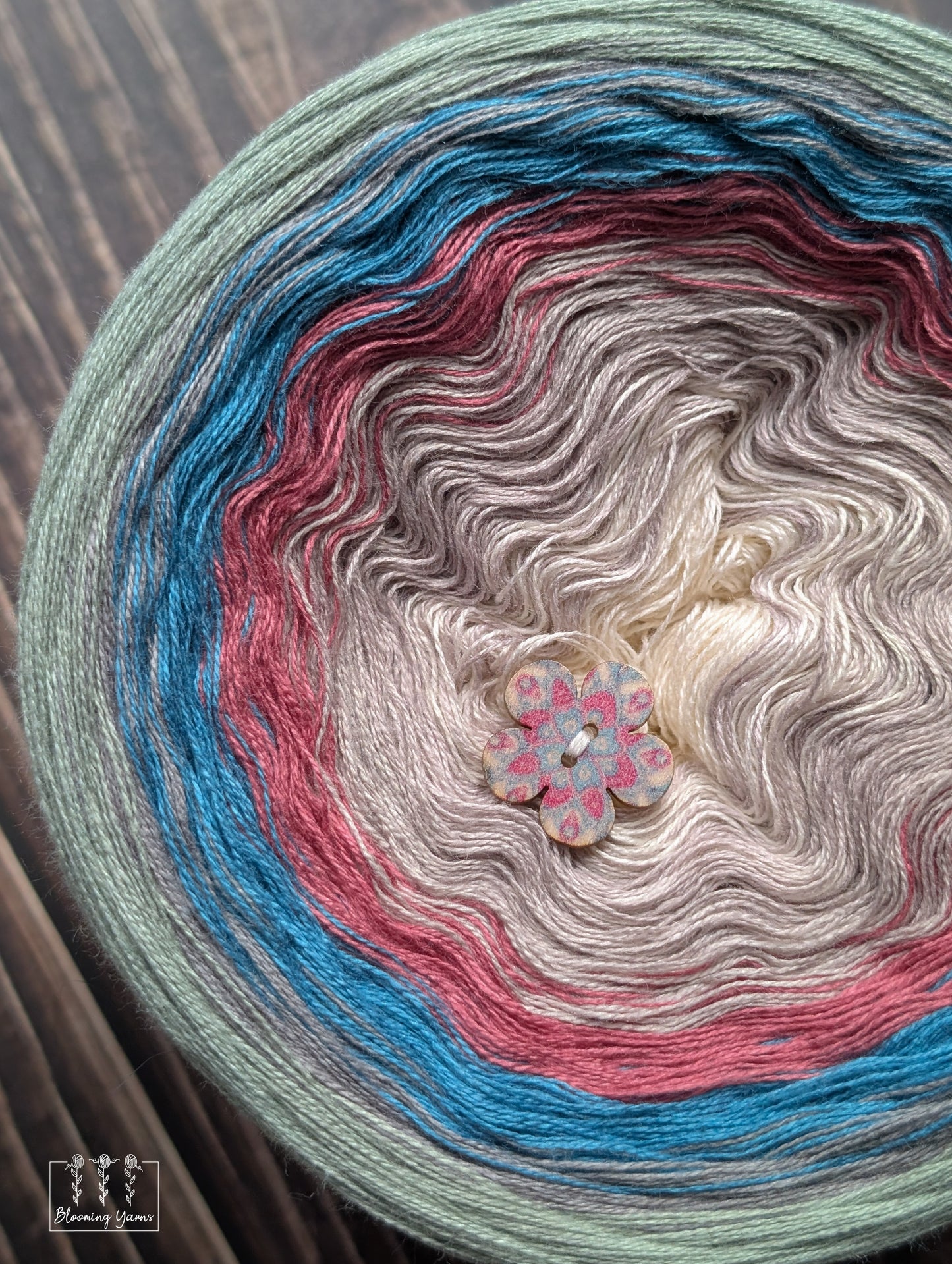 "Weathered Garden" gradient ombre yarn cake