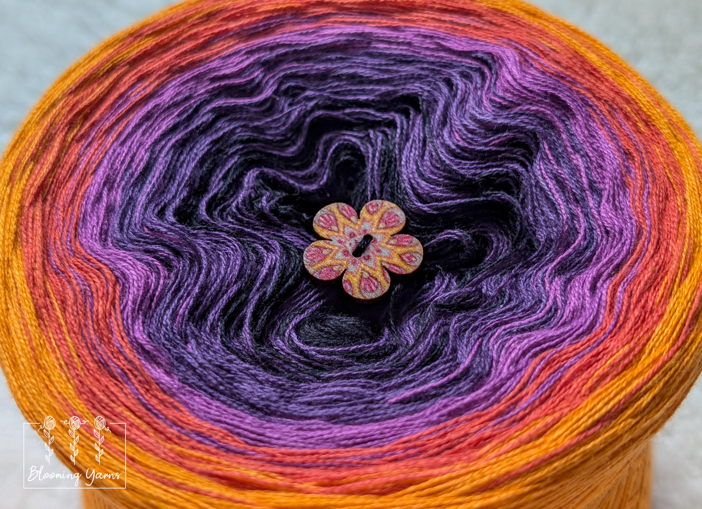 Gradient ombre yarn cake colour combination C384