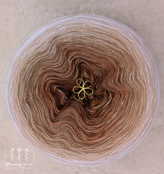 Gradient ombre yarn cake colour combination MA030 "Sun-Kissed Sand"