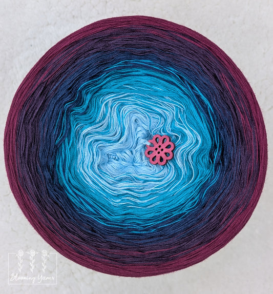 Gradient ombre yarn cake colour combination C405 "Twilight Lagoon"
