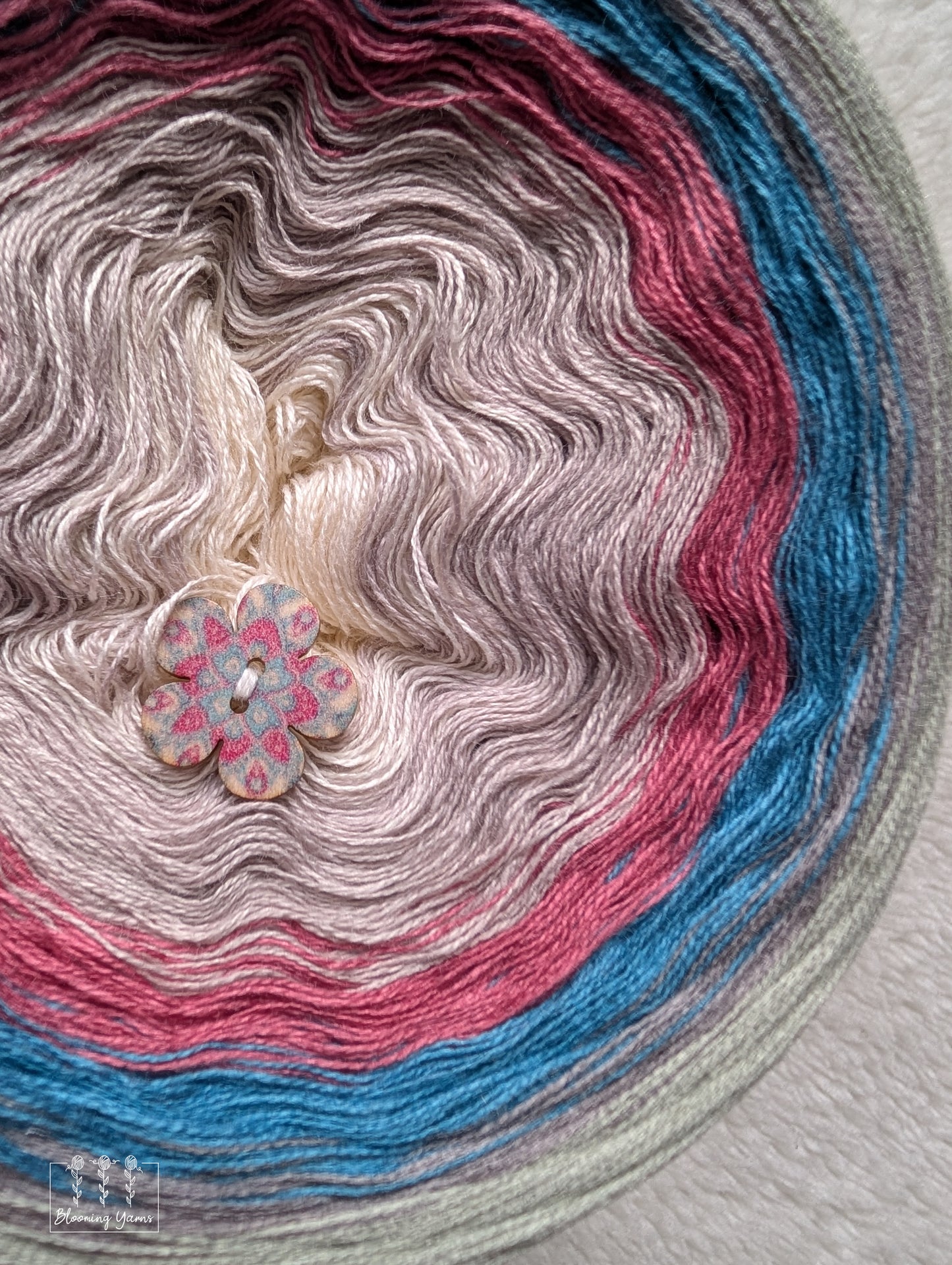 "Weathered Garden" gradient ombre yarn cake