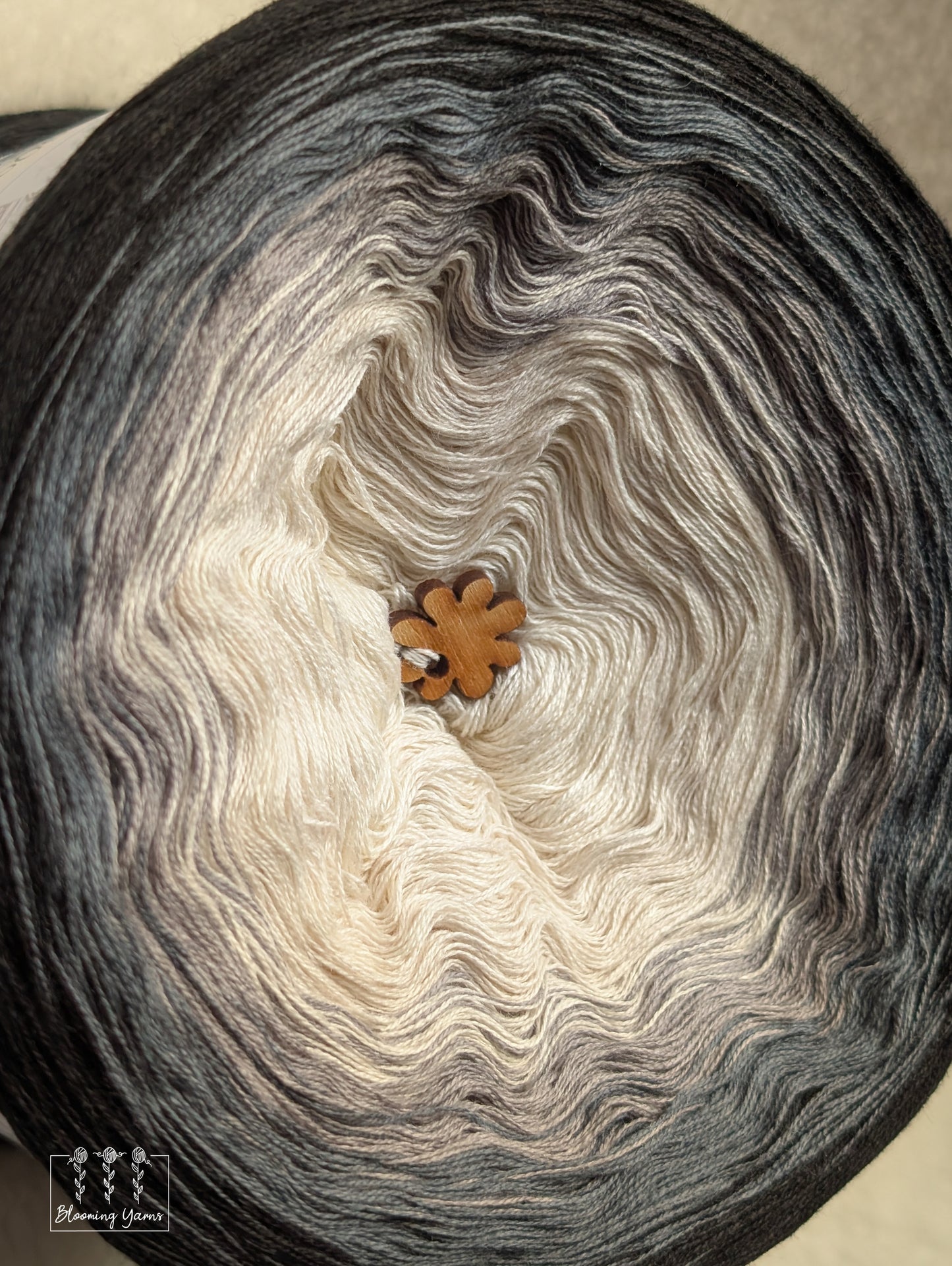 Gradient ombre yarn cake colour combination C419