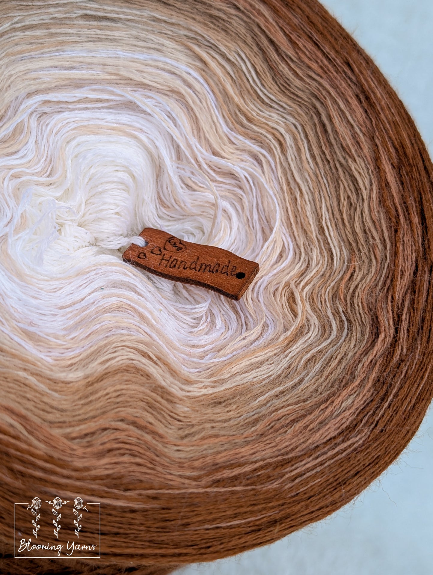 Gradient ombre yarn cake colour combination MA029 "Earthy Dunes"