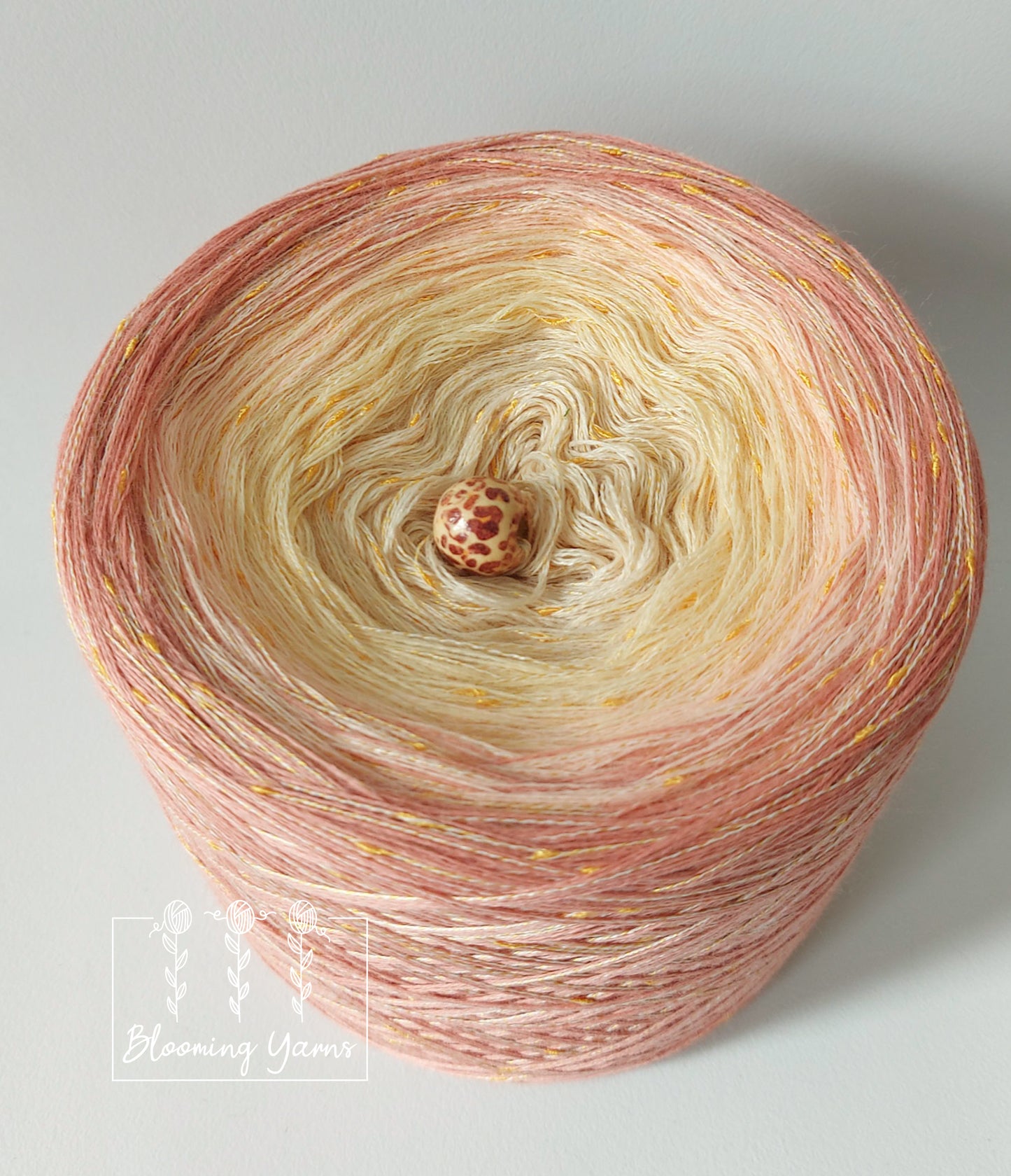 Gradient yarn cake, colour combination M028