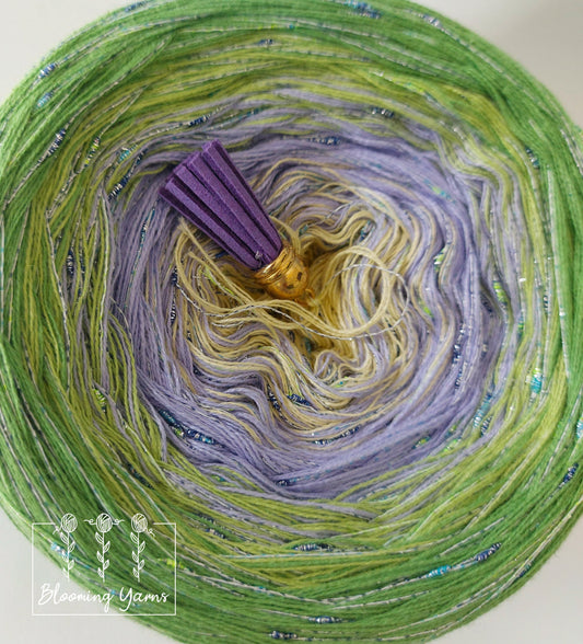 Gradient ombre yarn cake, colour combination C104