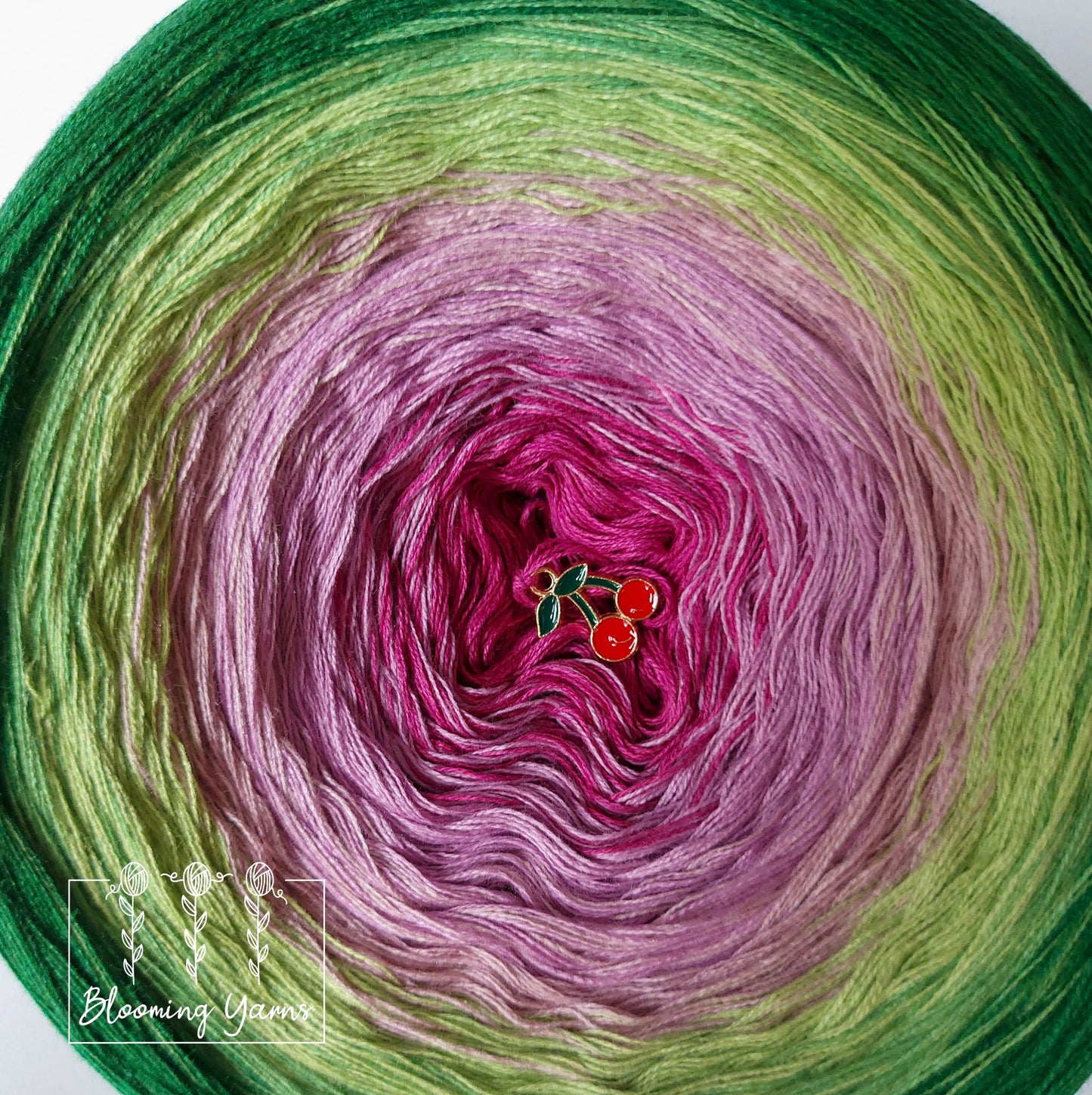 Gradient ombre yarn cake, colour combination C107