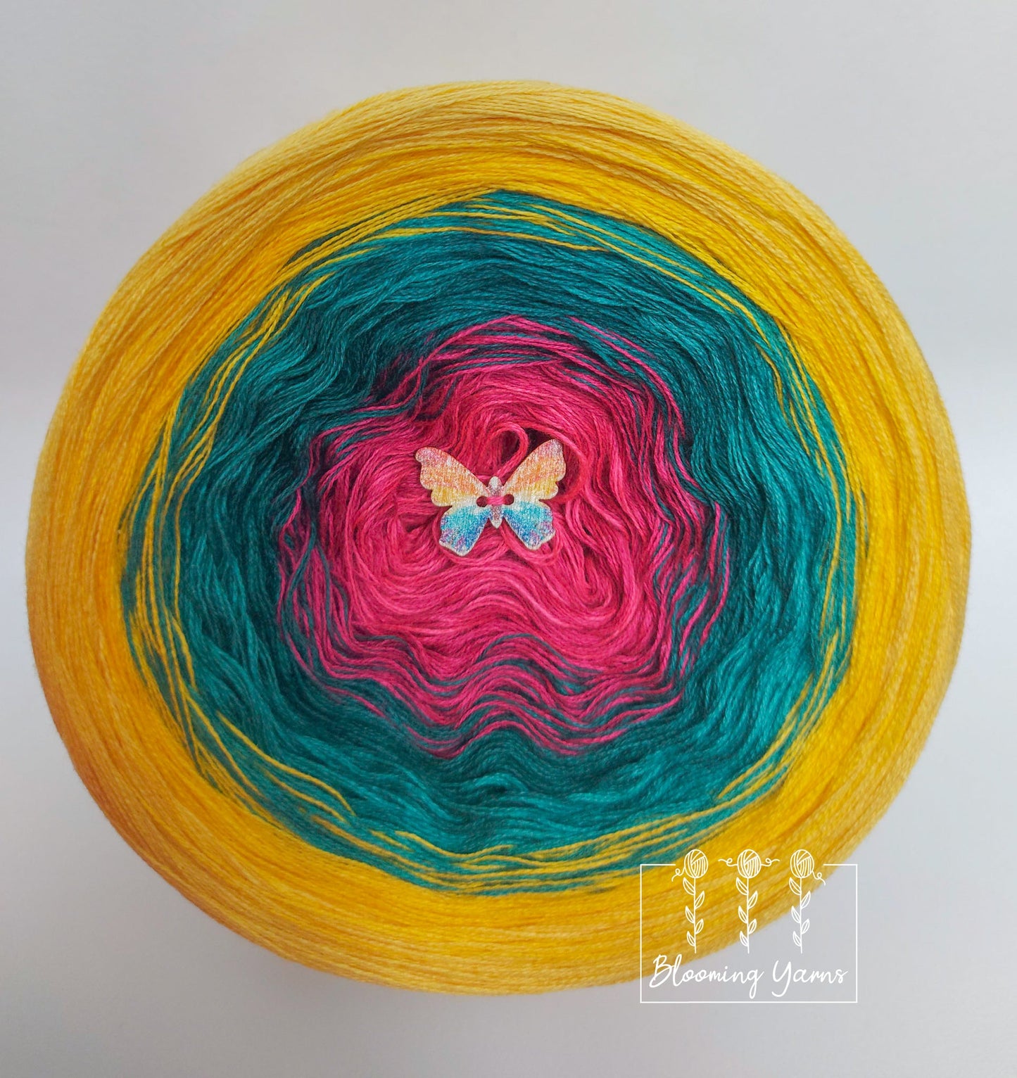 Gradient ombre yarn cake, colour combination C119