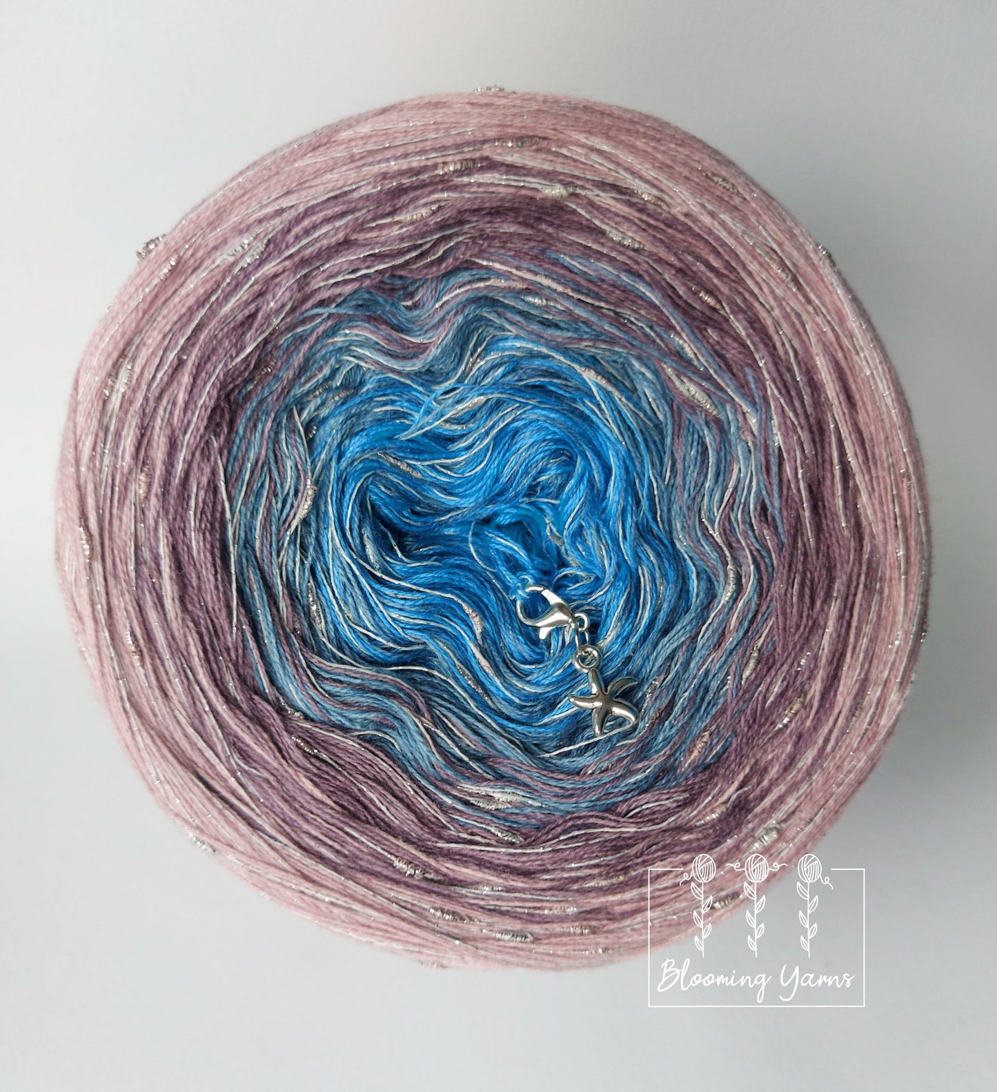 Gradient ombre yarn cake, colour combination C124