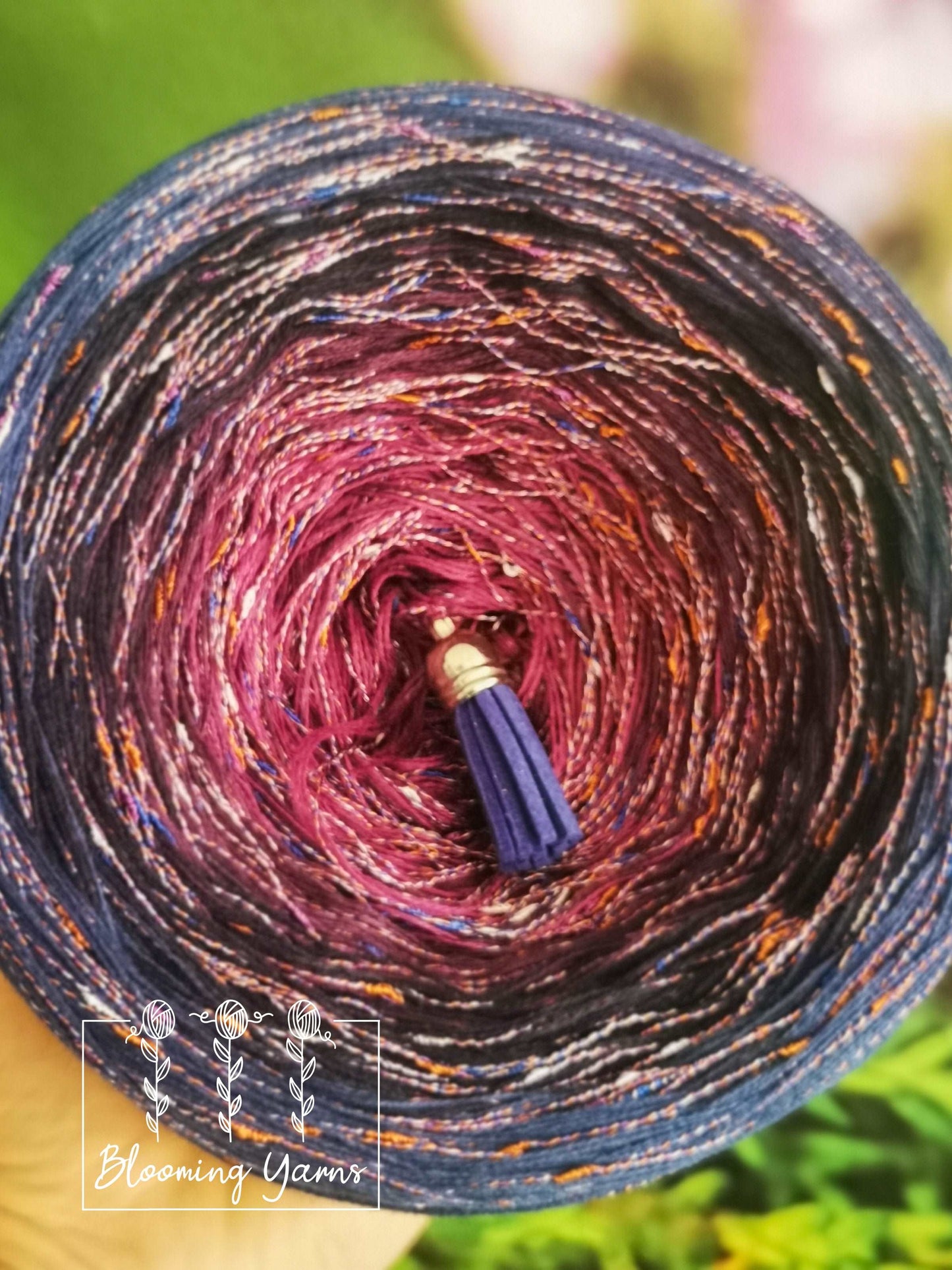Gradient ombre yarn cake, colour combination C078
