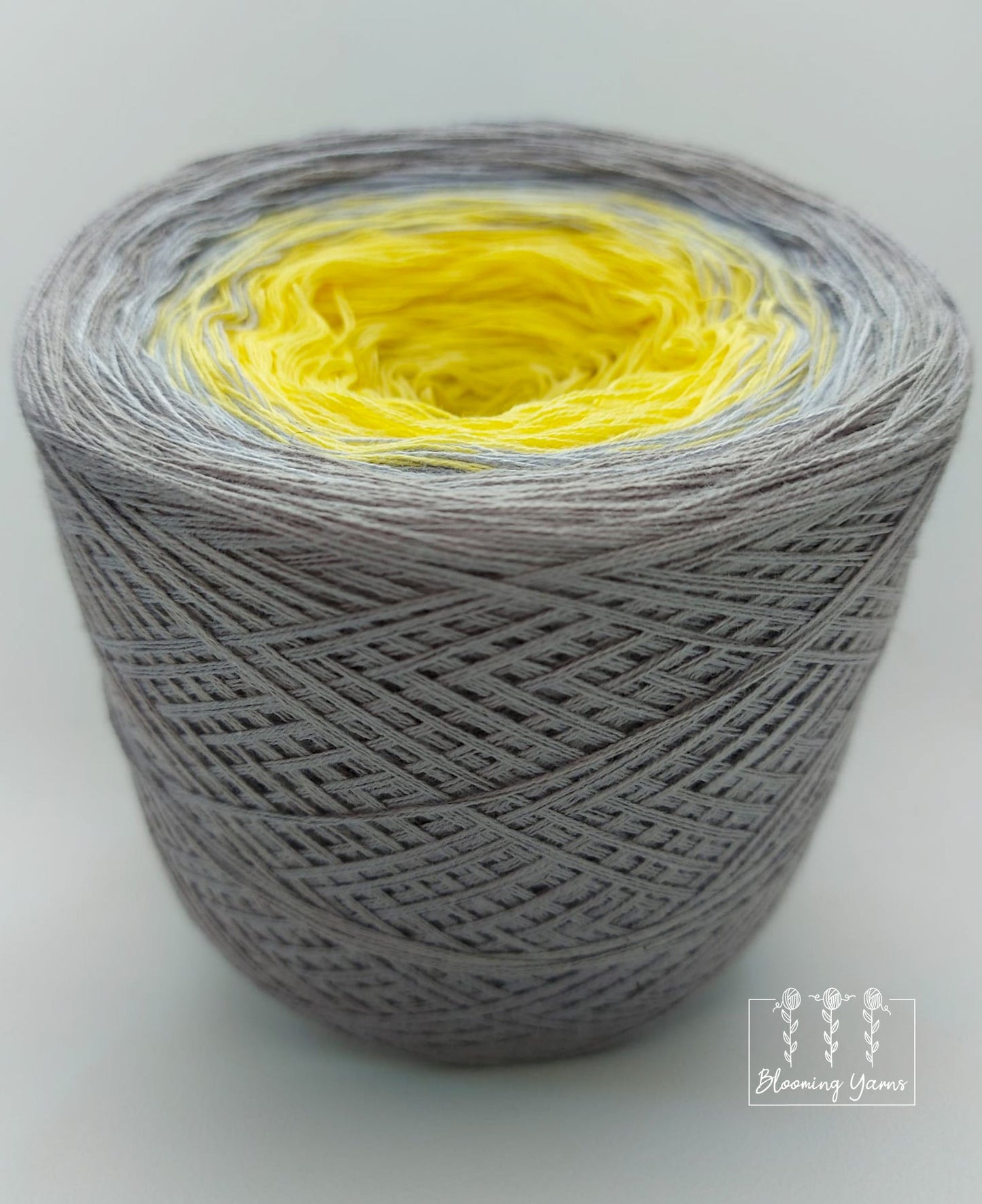 Gradient yarn cake, colour combination CM142