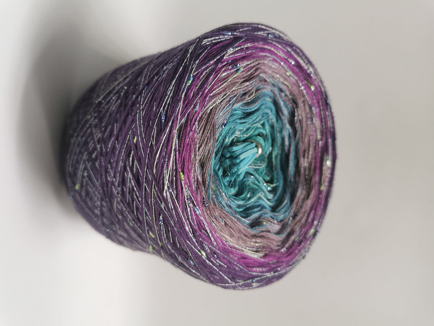 Gradient ombre yarn cake, colour combination C164